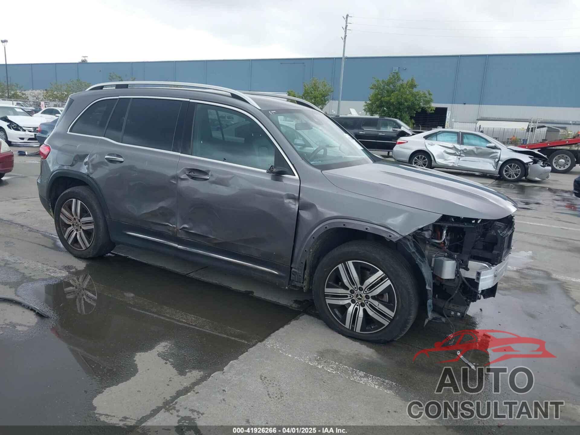 MERCEDES-BENZ EQB 300 SUV 2023 - W1N9M0KBXPN039341