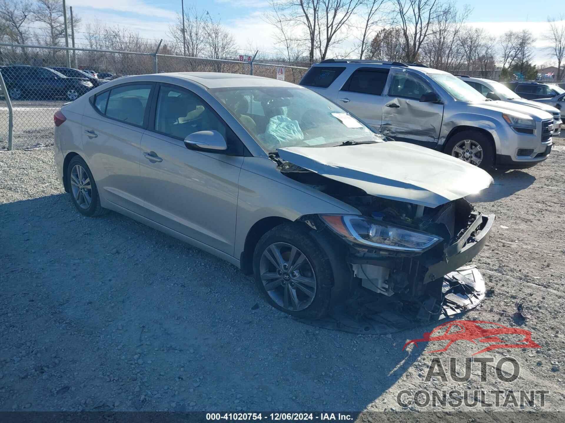HYUNDAI ELANTRA 2017 - KMHD84LF9HU422673