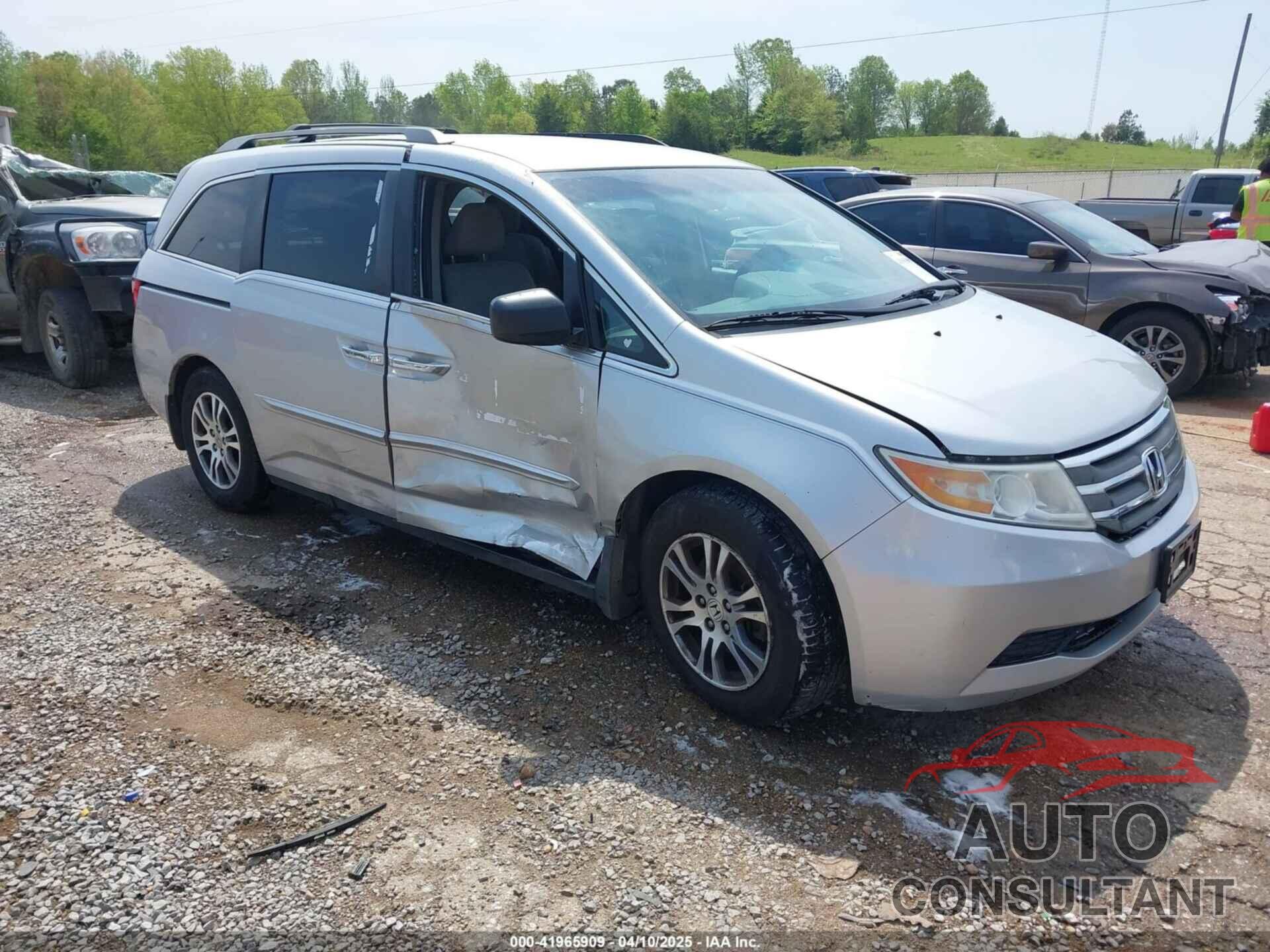 HONDA ODYSSEY 2011 - 5FNRL5H45BB051971