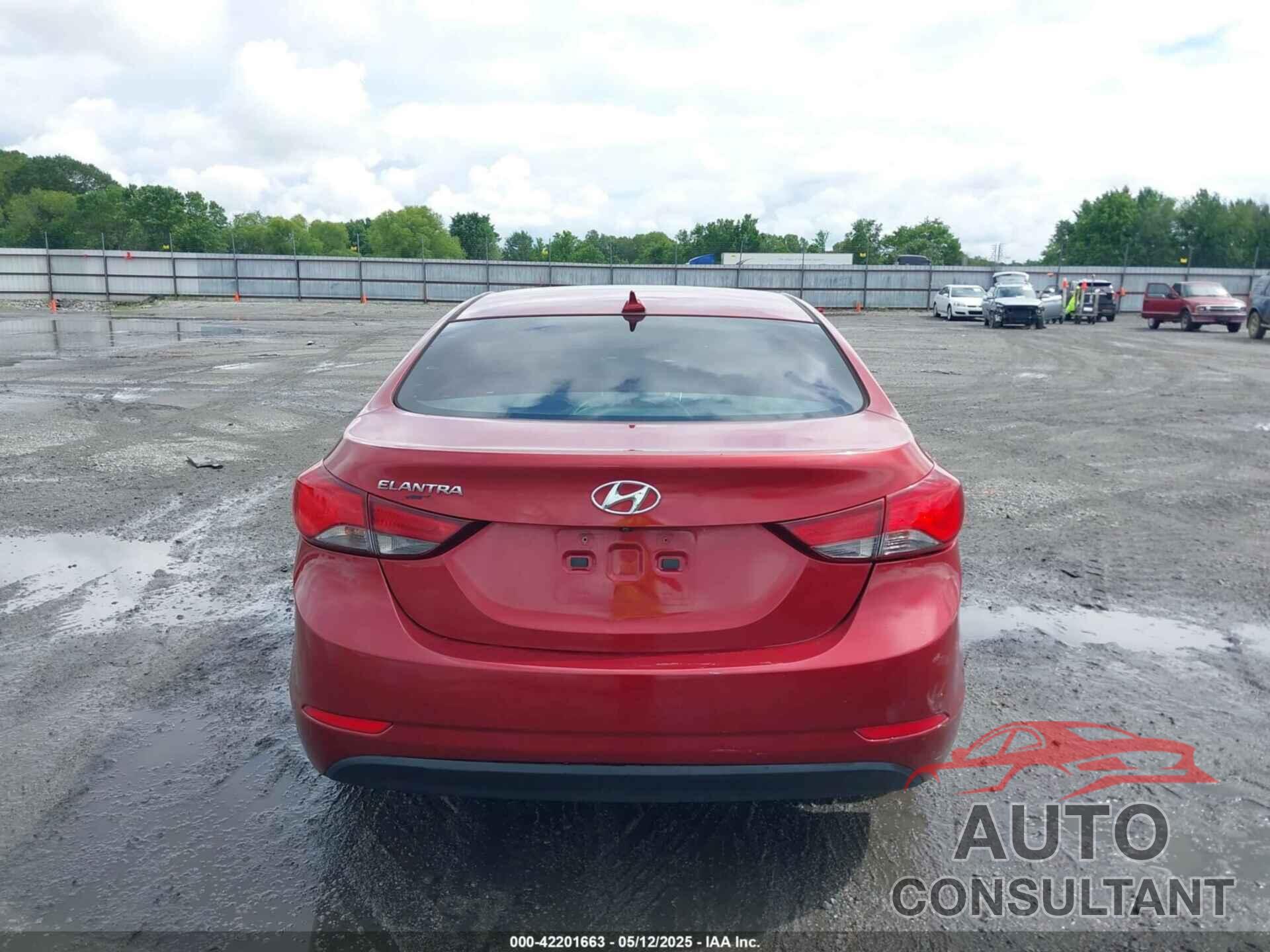 HYUNDAI ELANTRA 2016 - 5NPDH4AE1GH759460