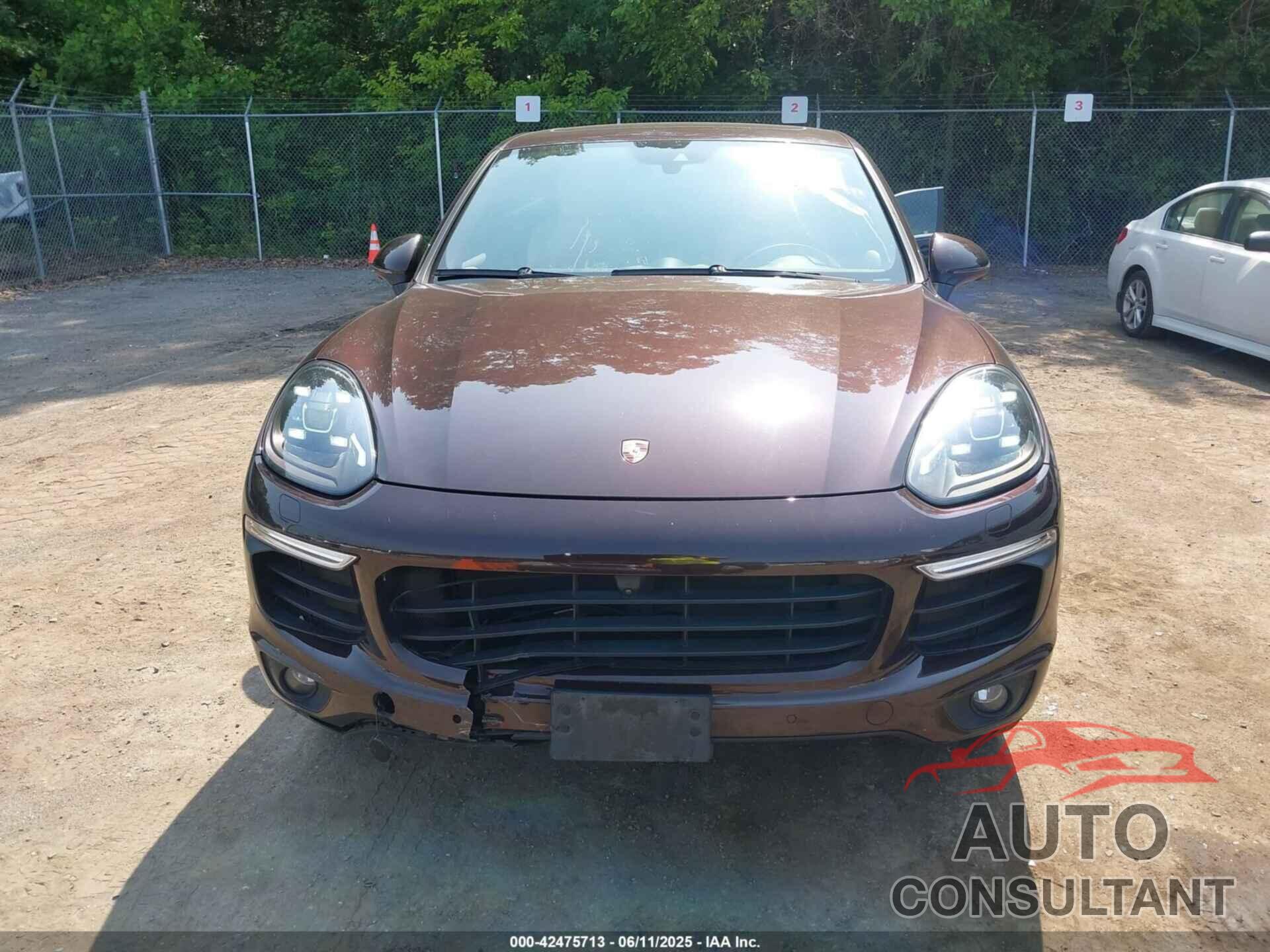 PORSCHE CAYENNE 2017 - WP1AA2A21HKA88424