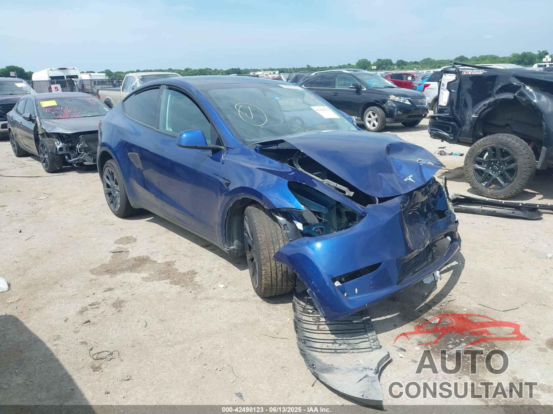 TESLA MODEL Y 2023 - 7SAYGDEE7PA171396