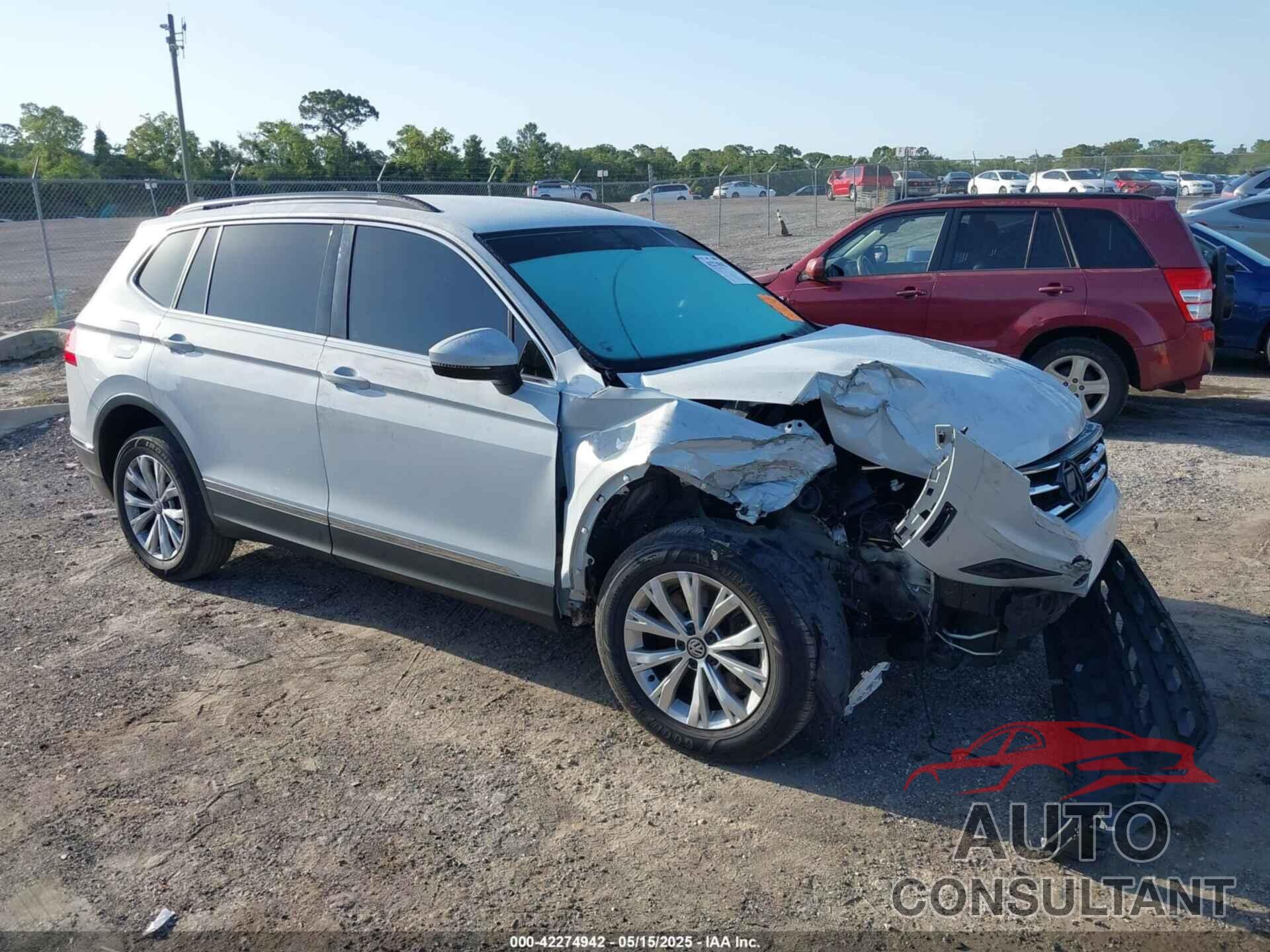 VOLKSWAGEN TIGUAN 2018 - 3VV3B7AX3JM214346