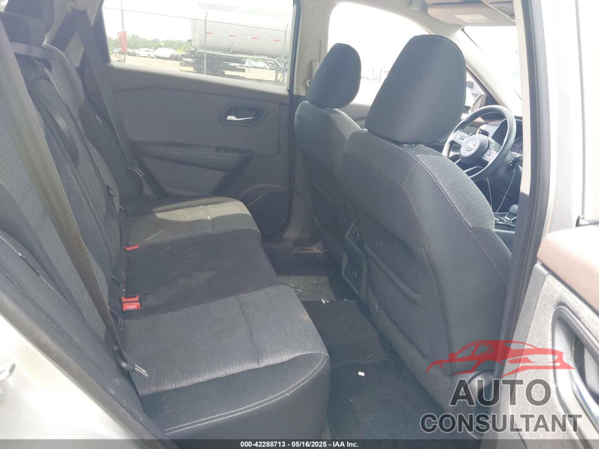 NISSAN ROGUE 2022 - 5N1BT3BA9NC687584