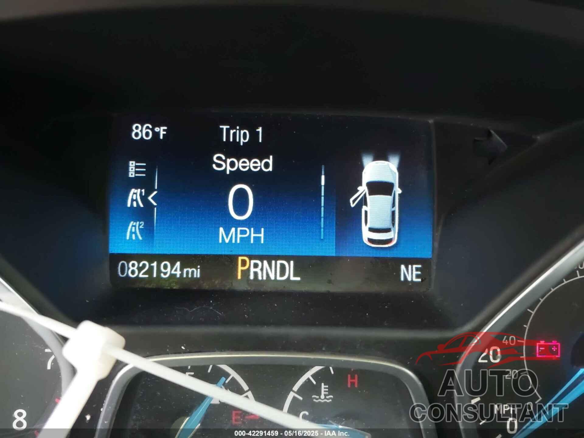 FORD FOCUS 2018 - 1FADP3F20JL214127