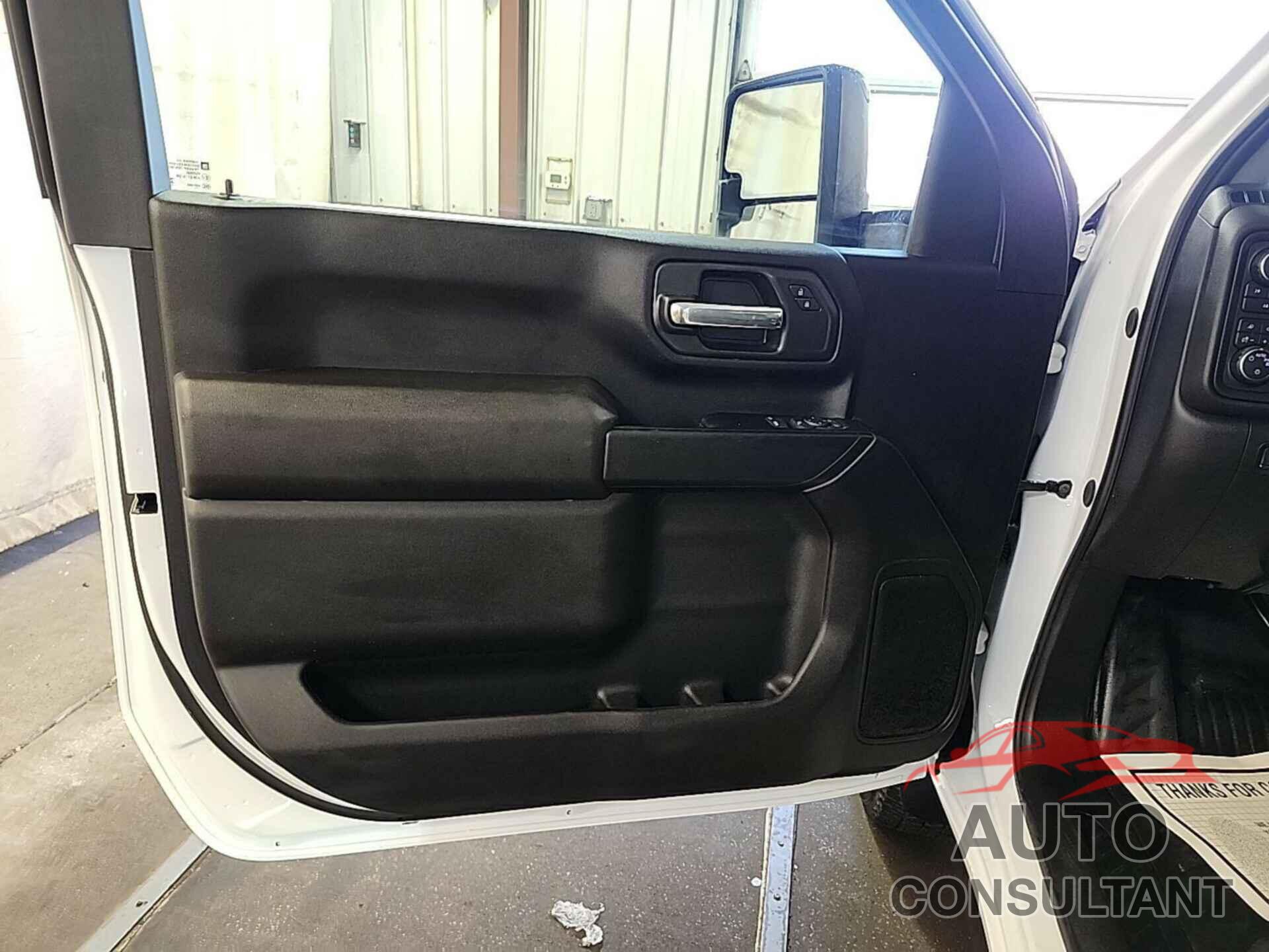 CHEVROLET SILVERADO 2024 - 1GC3YSE74RF320648