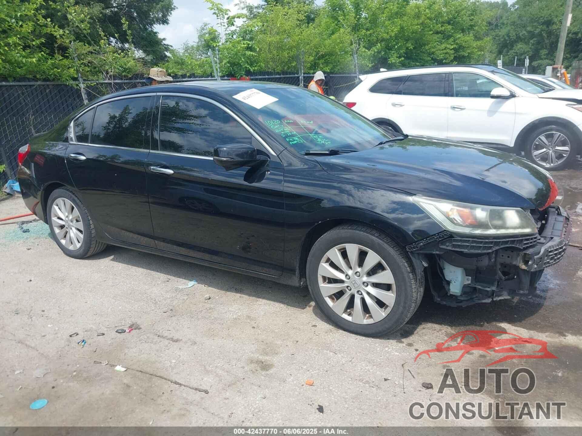 HONDA ACCORD 2013 - 1HGCR3F82DA013965