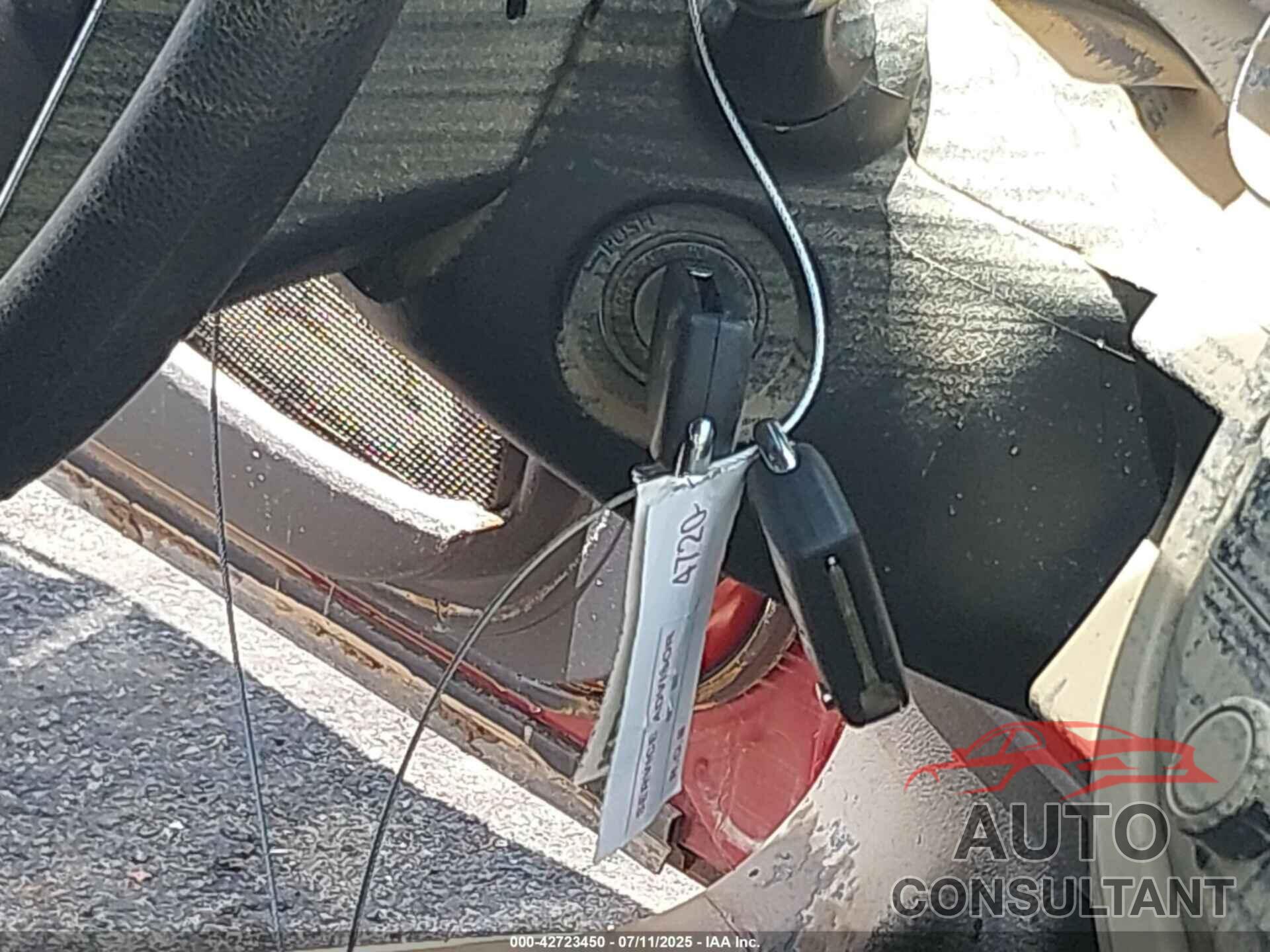 TOYOTA CAMRY 2020 - 4T1C11AKXLU910439
