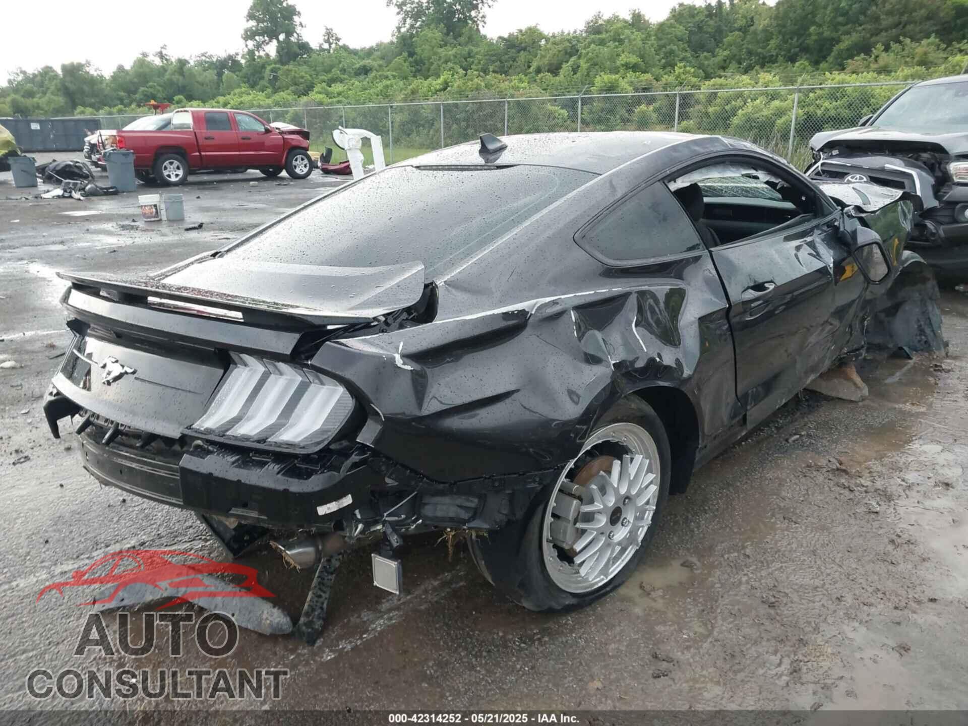 FORD MUSTANG 2022 - 1FA6P8TH2N5113664