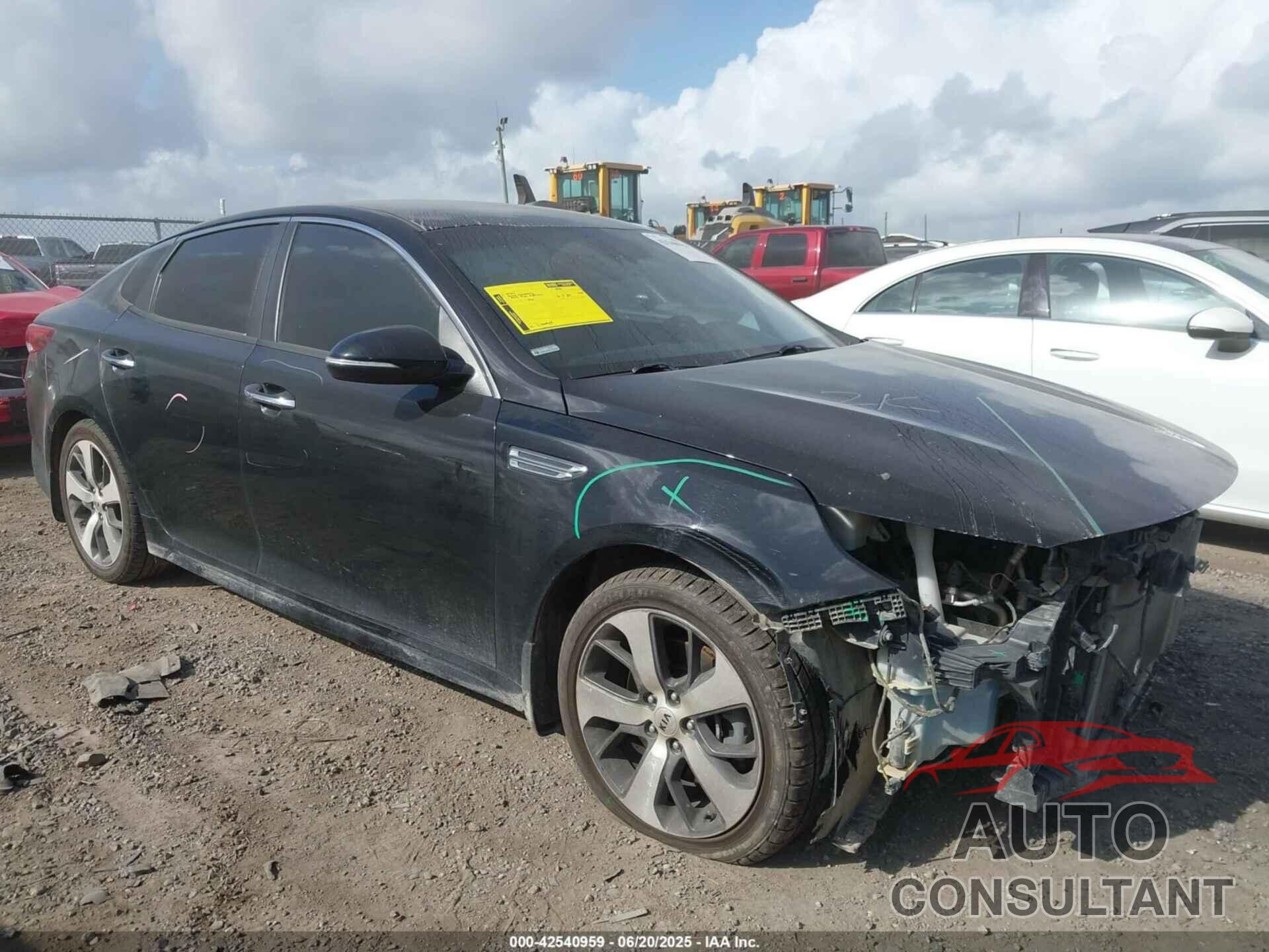 KIA OPTIMA 2019 - 5XXGT4L36KG332125