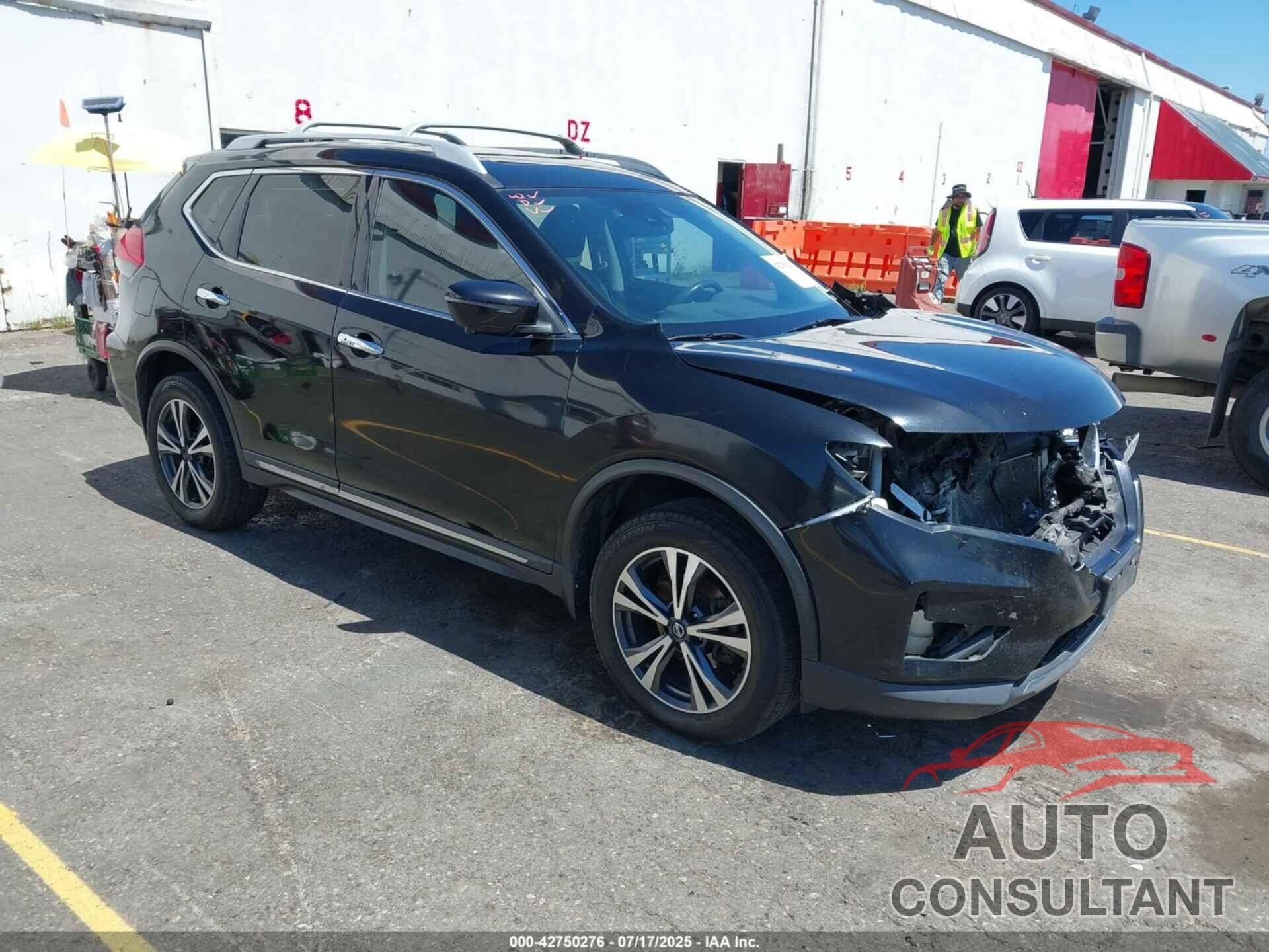 NISSAN ROGUE 2017 - 5N1AT2MV0HC751523