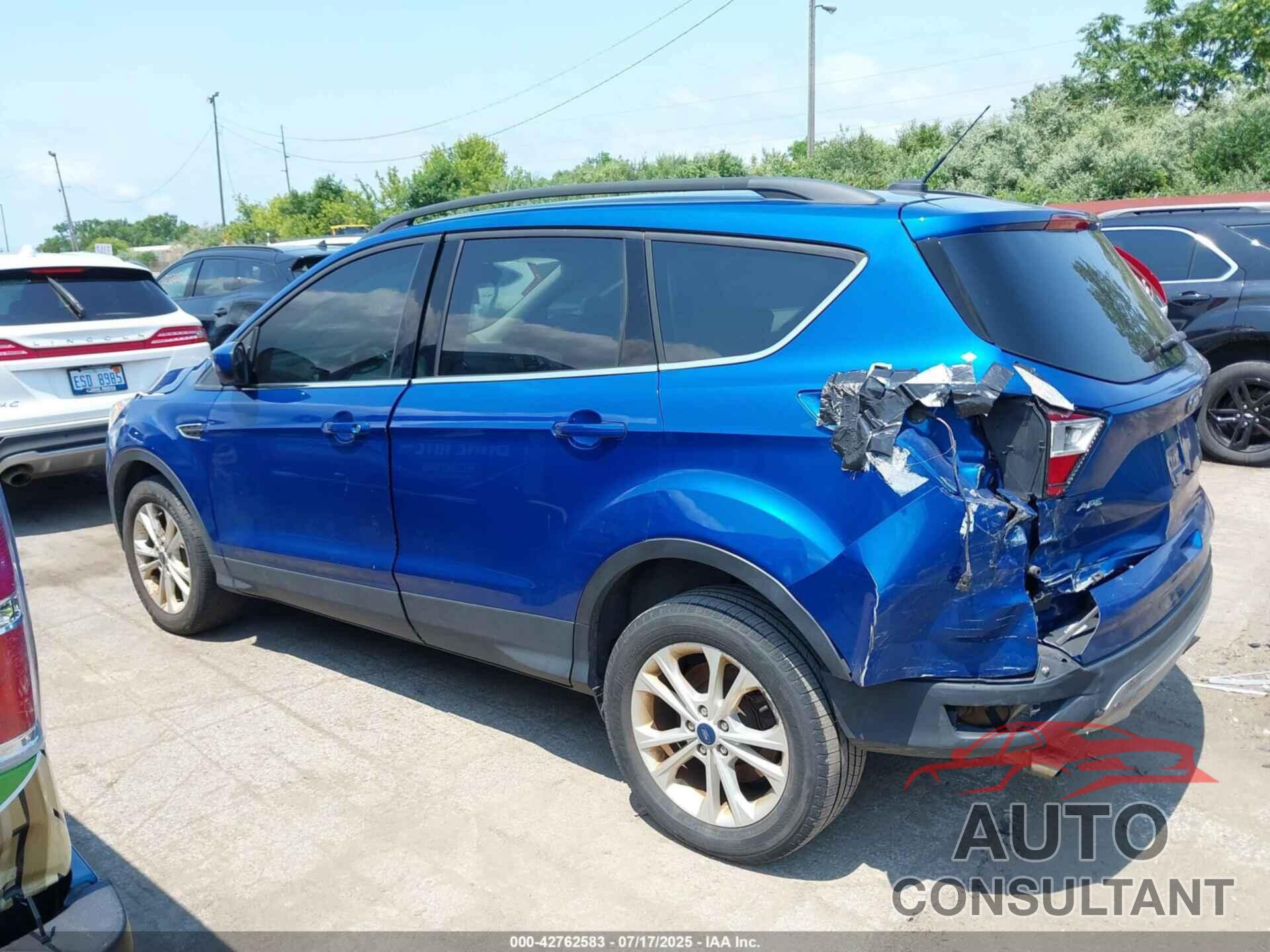 FORD ESCAPE 2018 - 1FMCU0GD7JUD35630