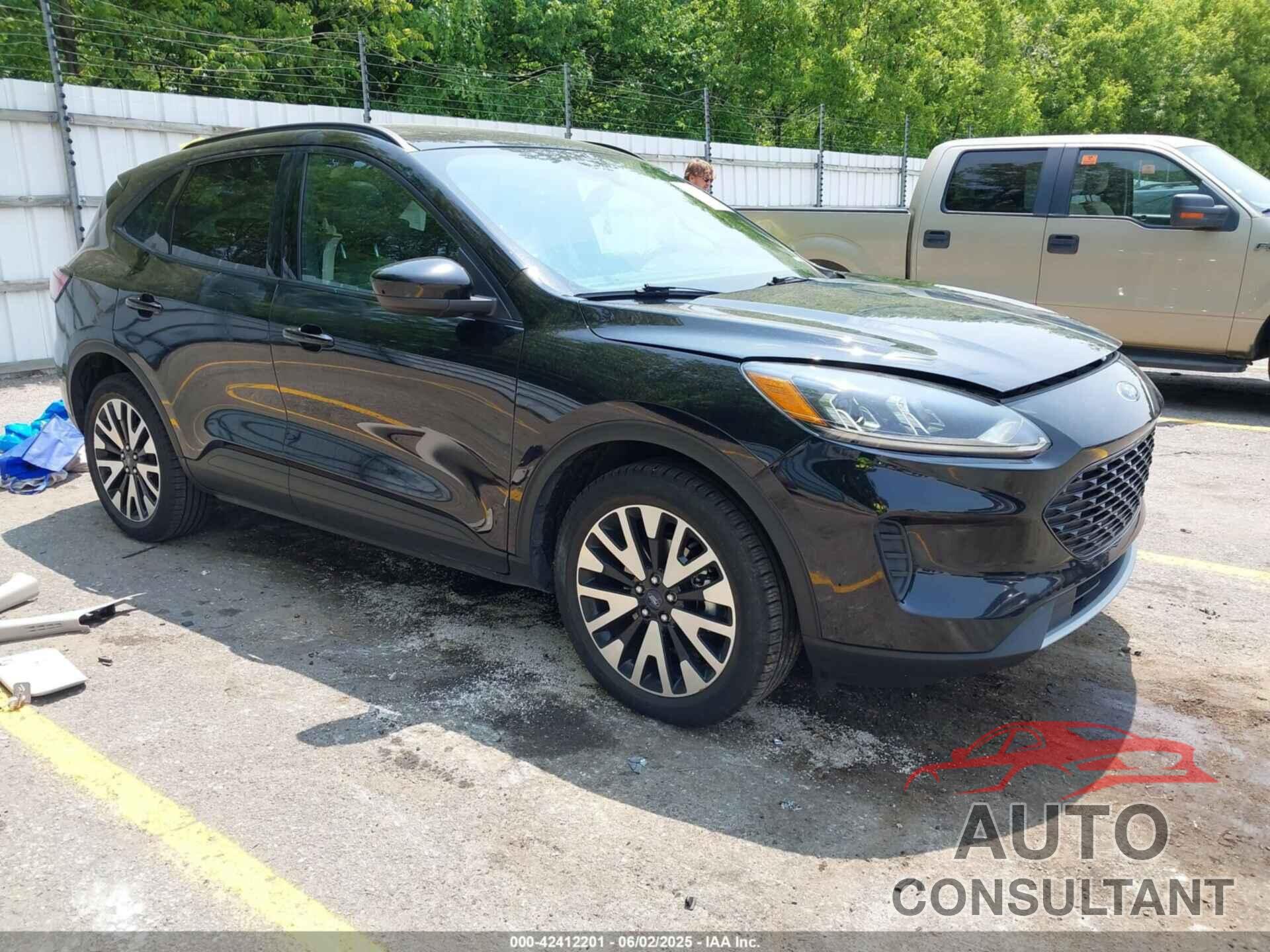 FORD FUSION HYBRID 2014 - 3FA6P0RU2ER211497