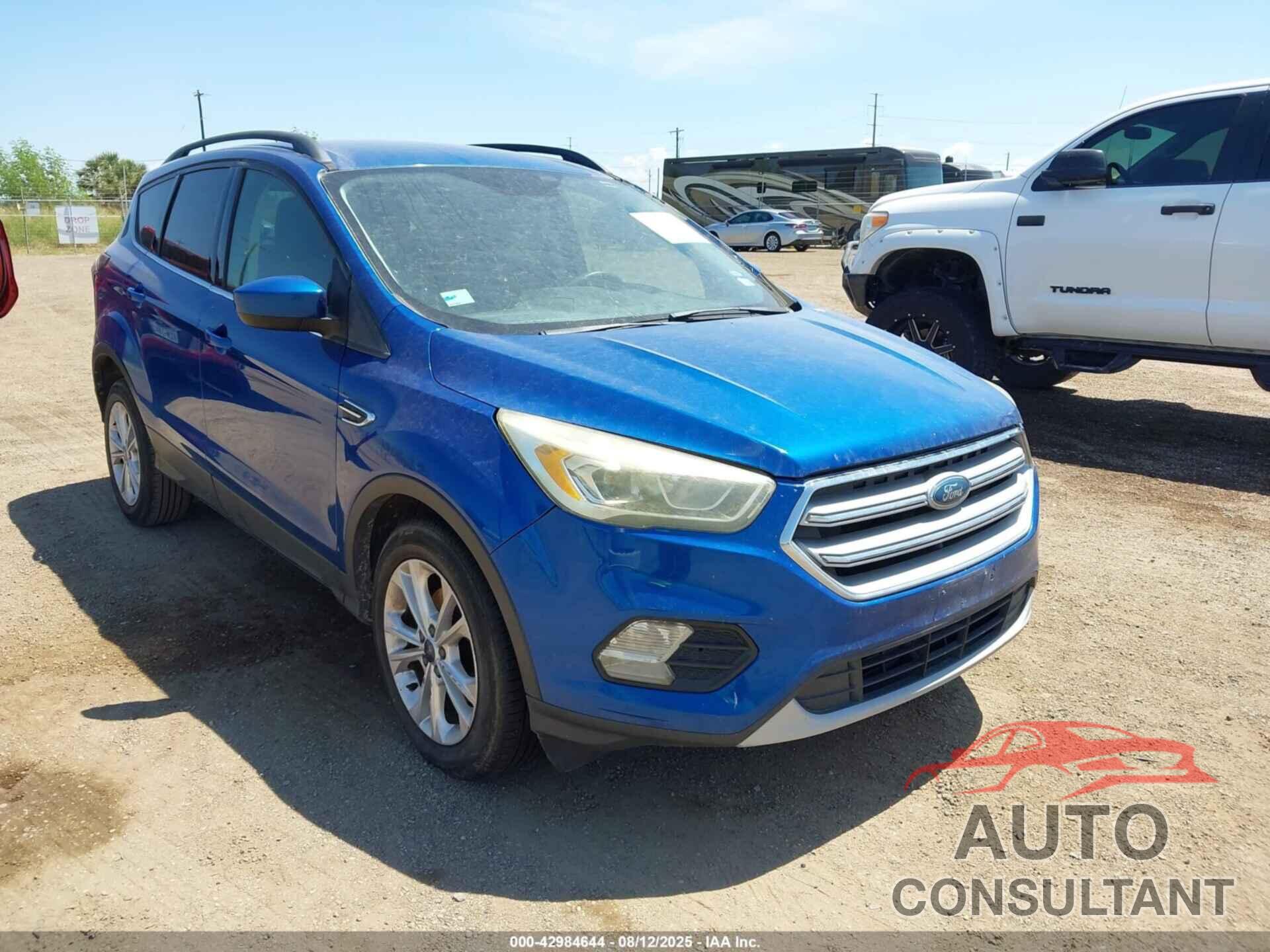 FORD ESCAPE 2017 - 1FMCU0GD4HUA93342