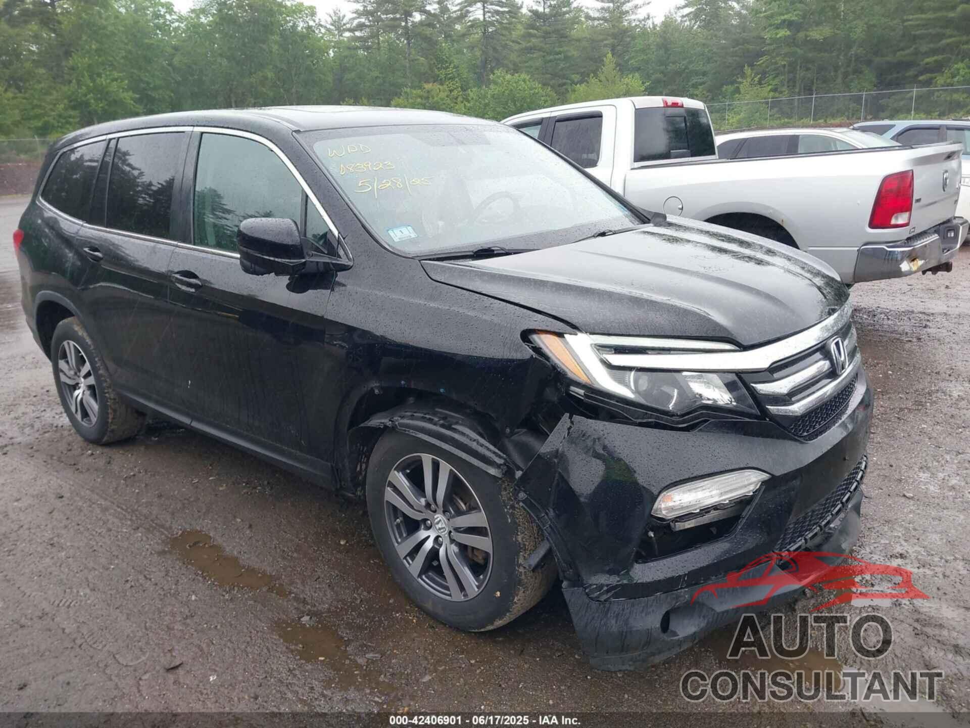 HONDA PILOT 2017 - 5FNYF6H58HB083923