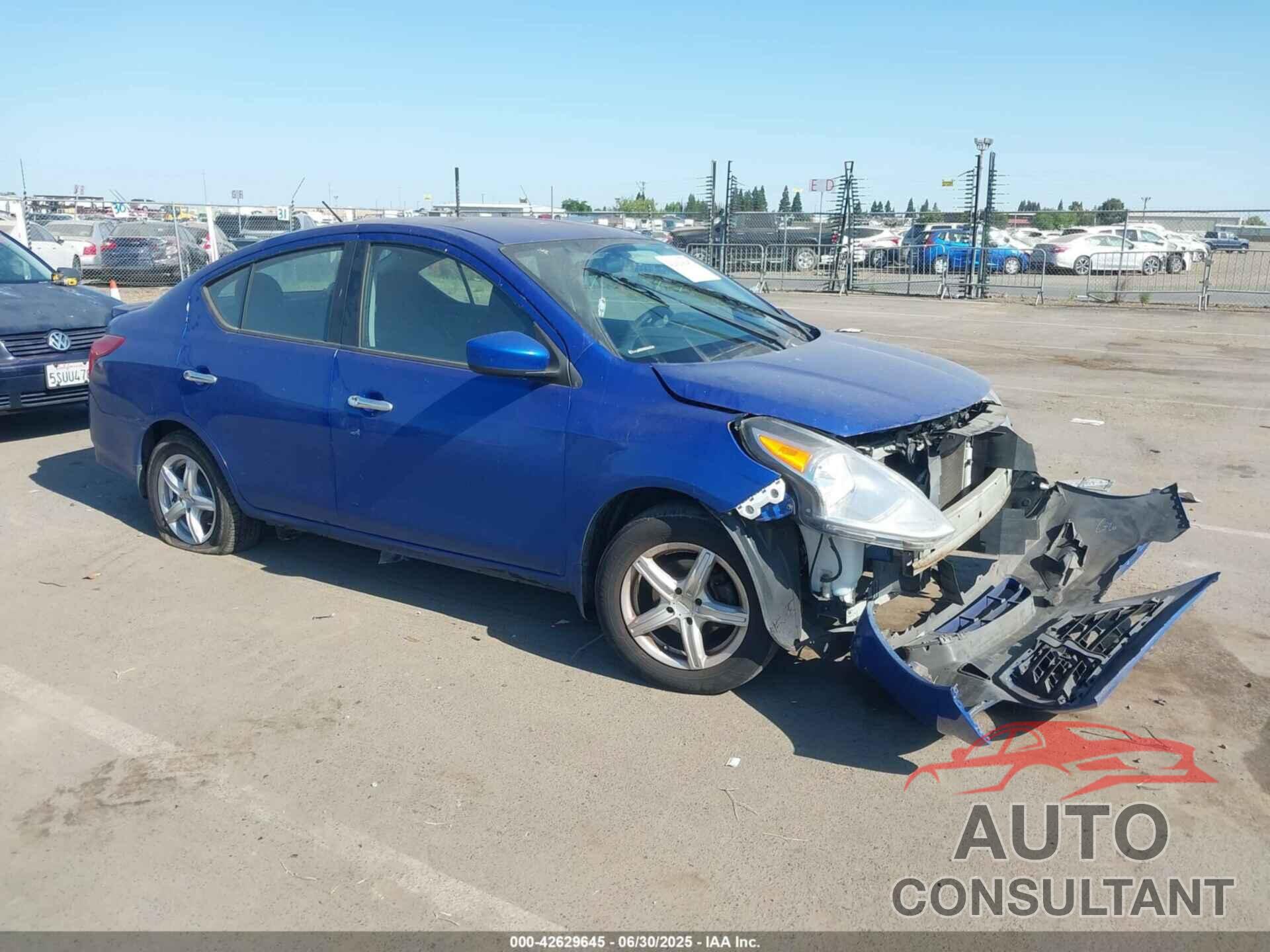 NISSAN VERSA 2015 - 3N1CN7AP7FL815863