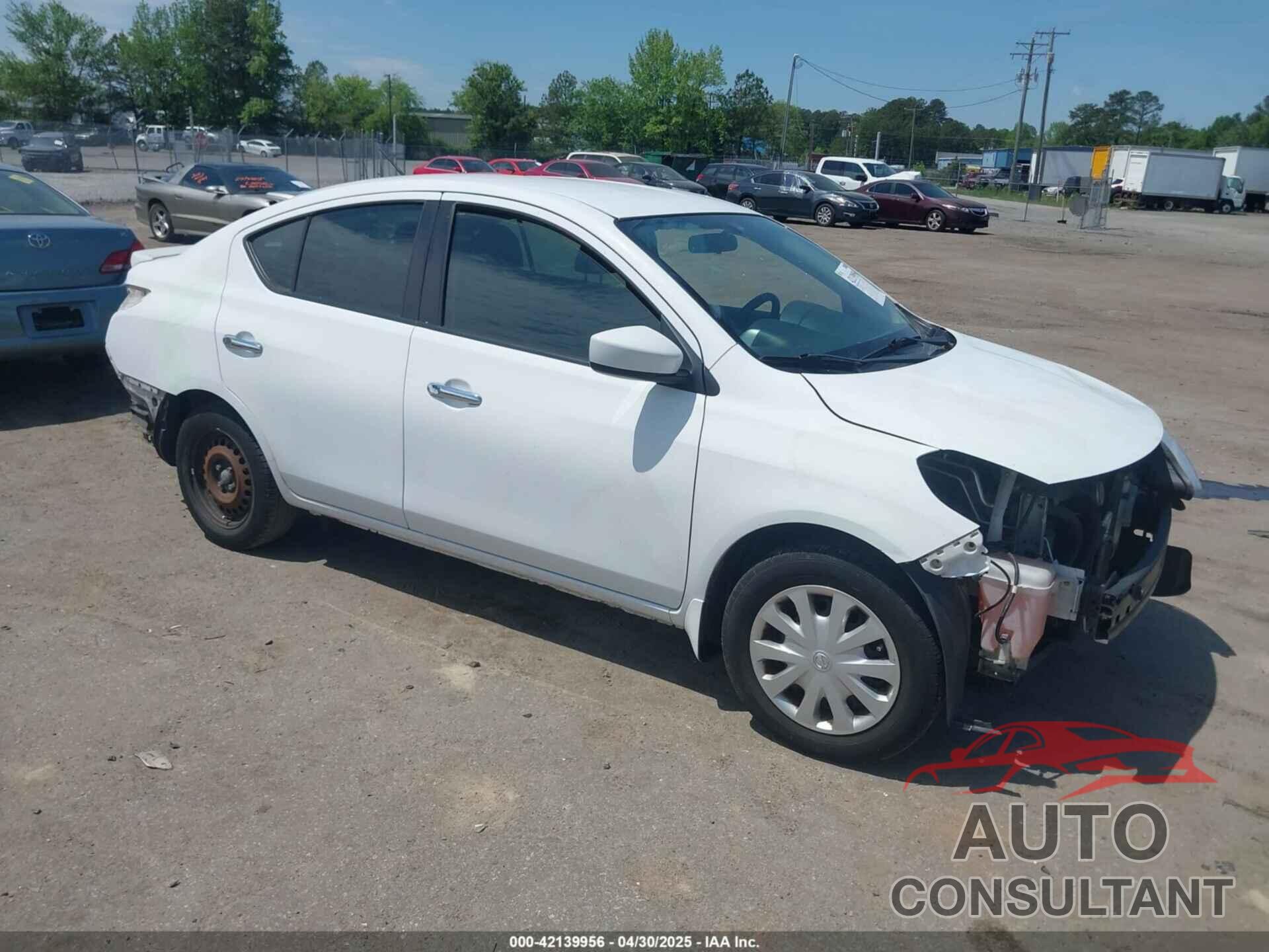 NISSAN VERSA 2017 - 3N1CN7APXHK472667
