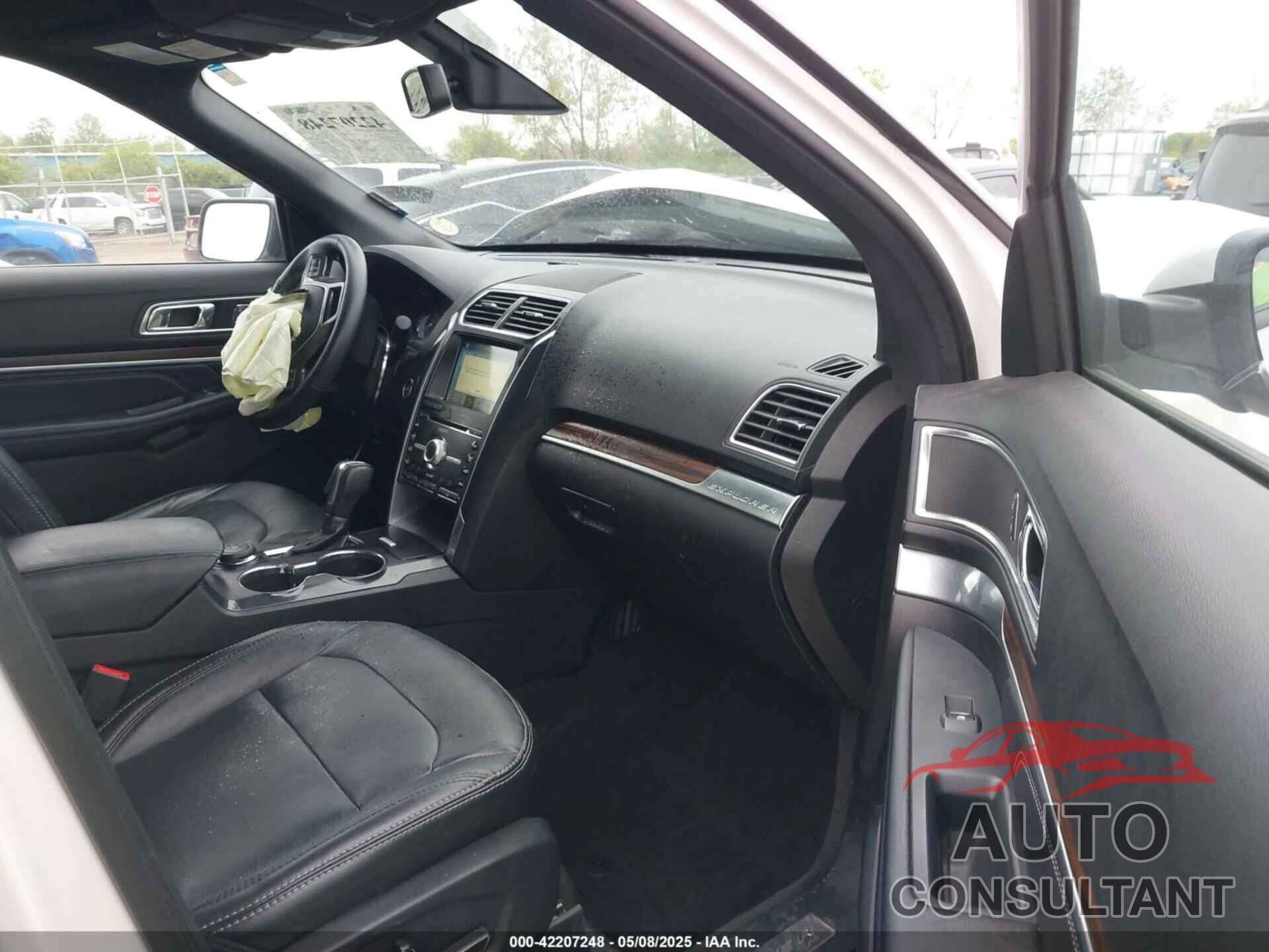 FORD EXPLORER 2018 - 1FM5K8FHXJGB98294