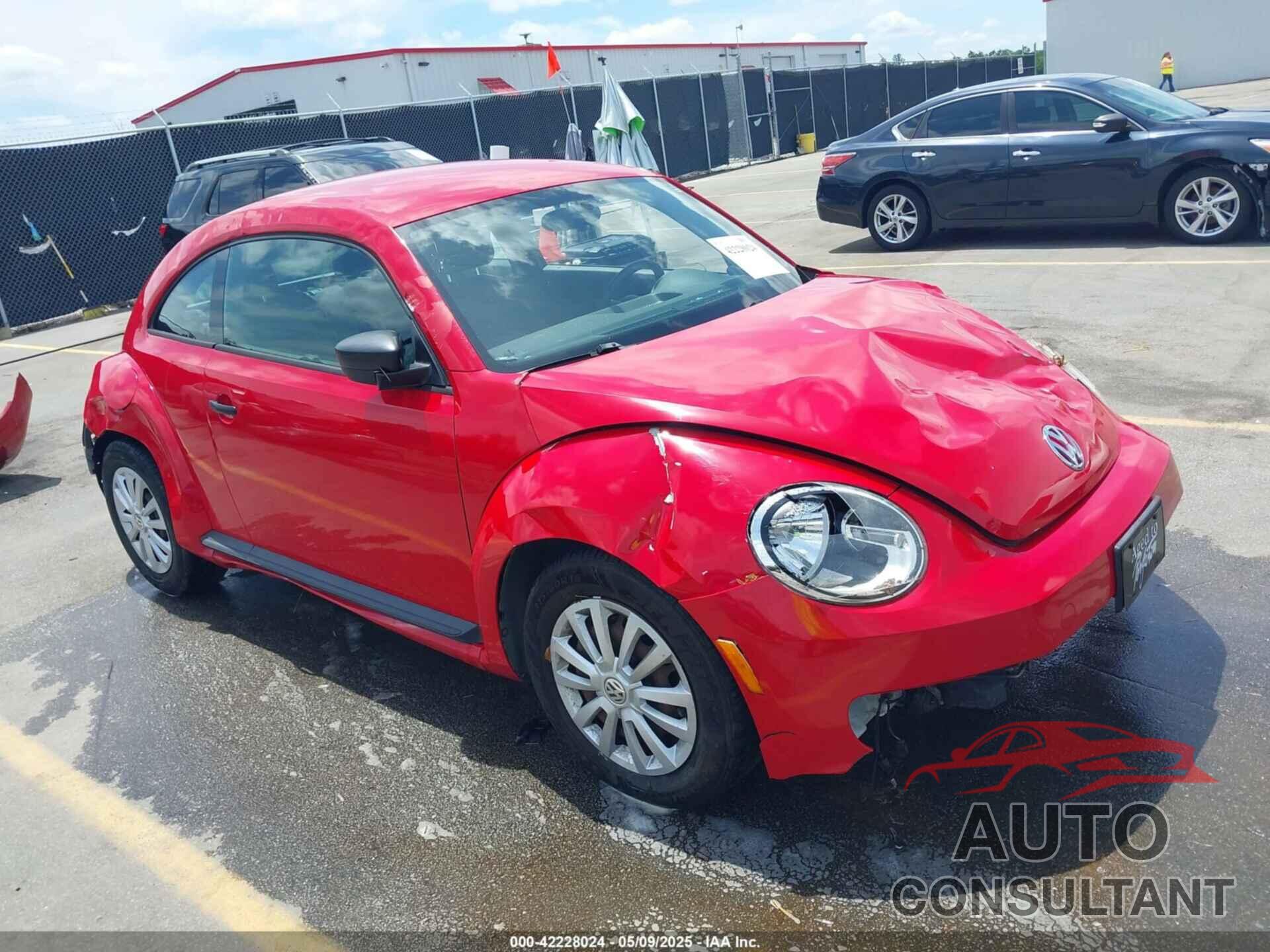 VOLKSWAGEN BEETLE 2012 - 3VWFP7AT5CM615634