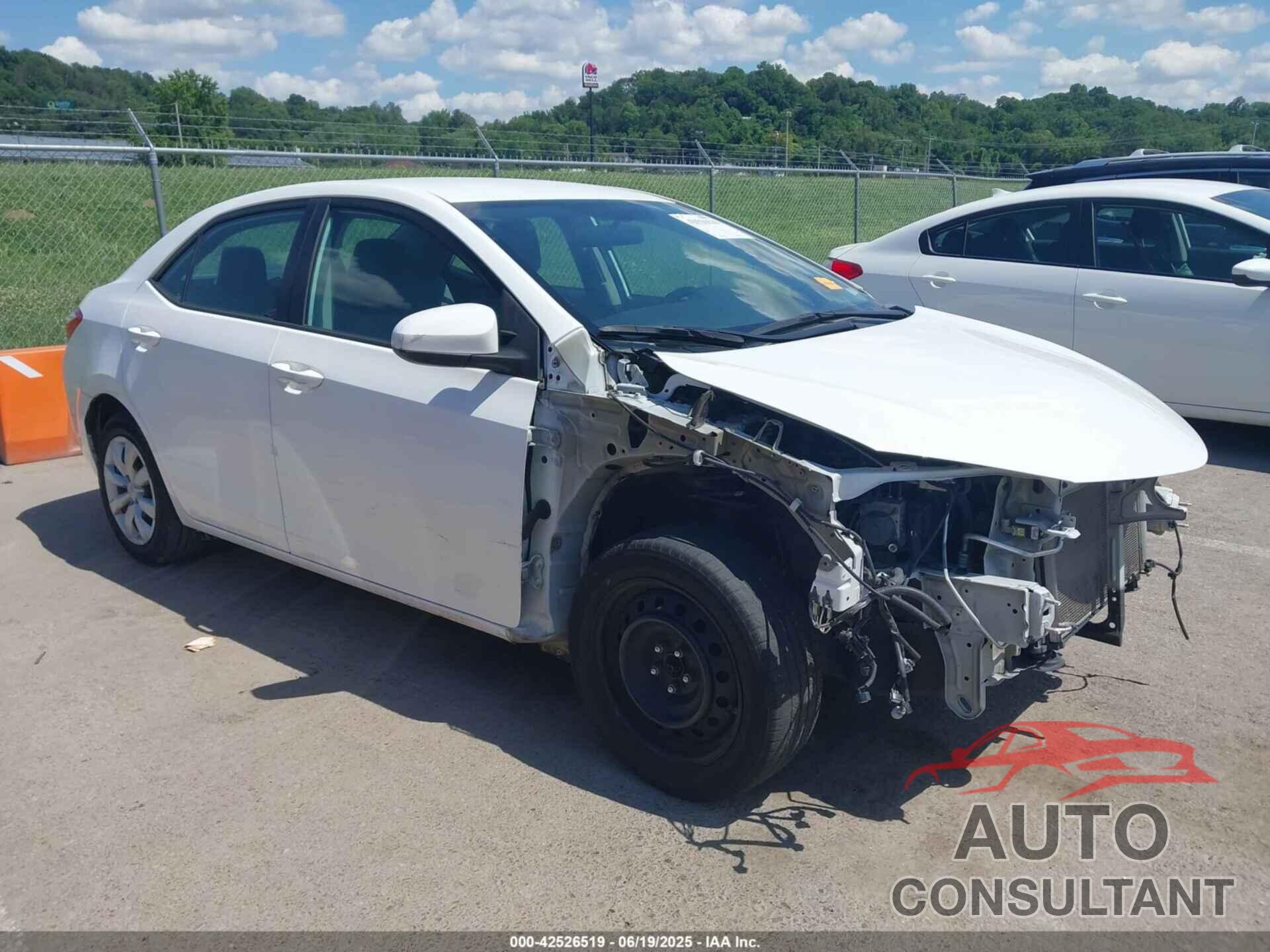 TOYOTA COROLLA 2015 - 5YFBURHE1FP291074