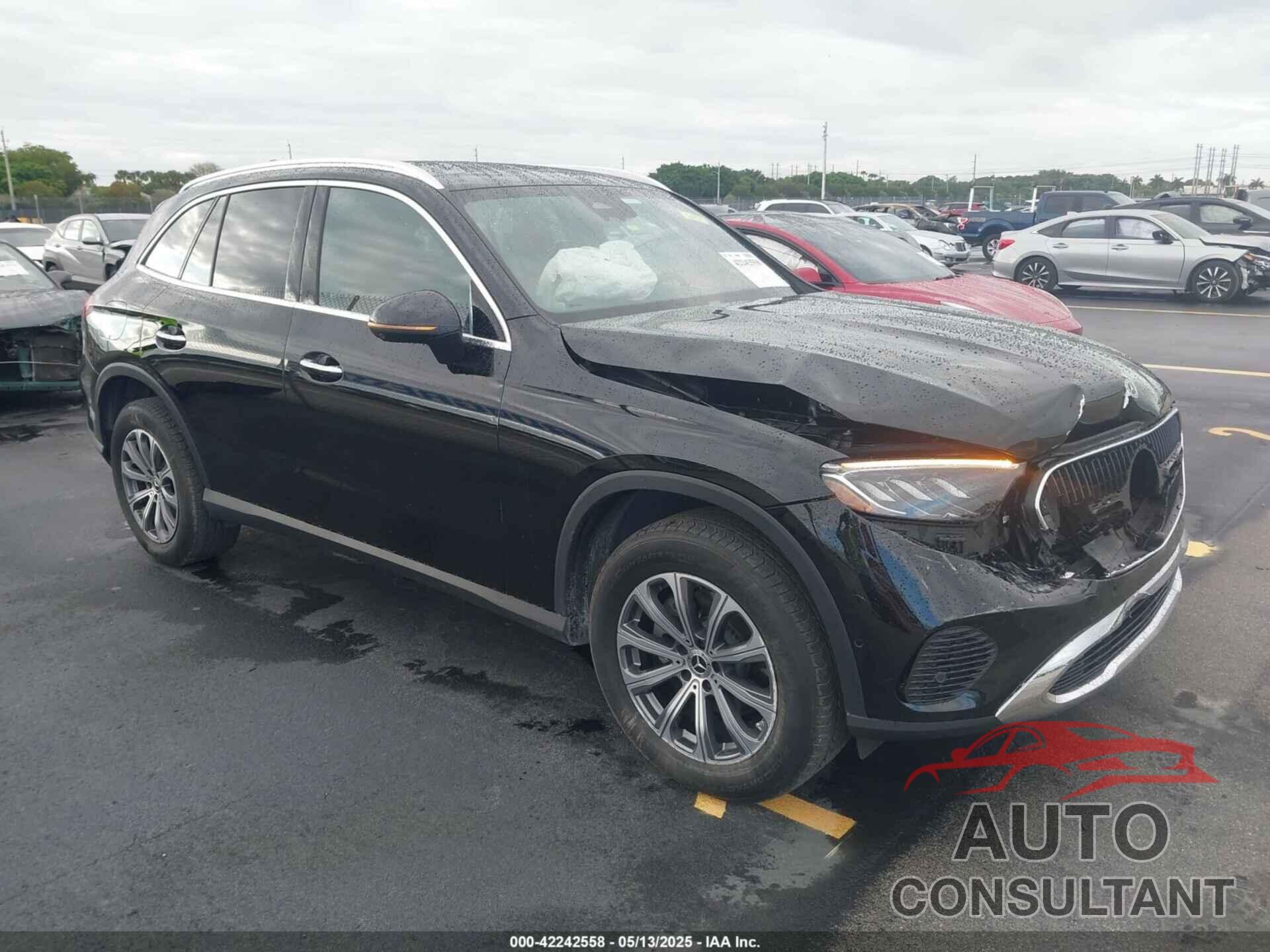 MERCEDES-BENZ GLC 300 2023 - W1NKM4GB8PF047045