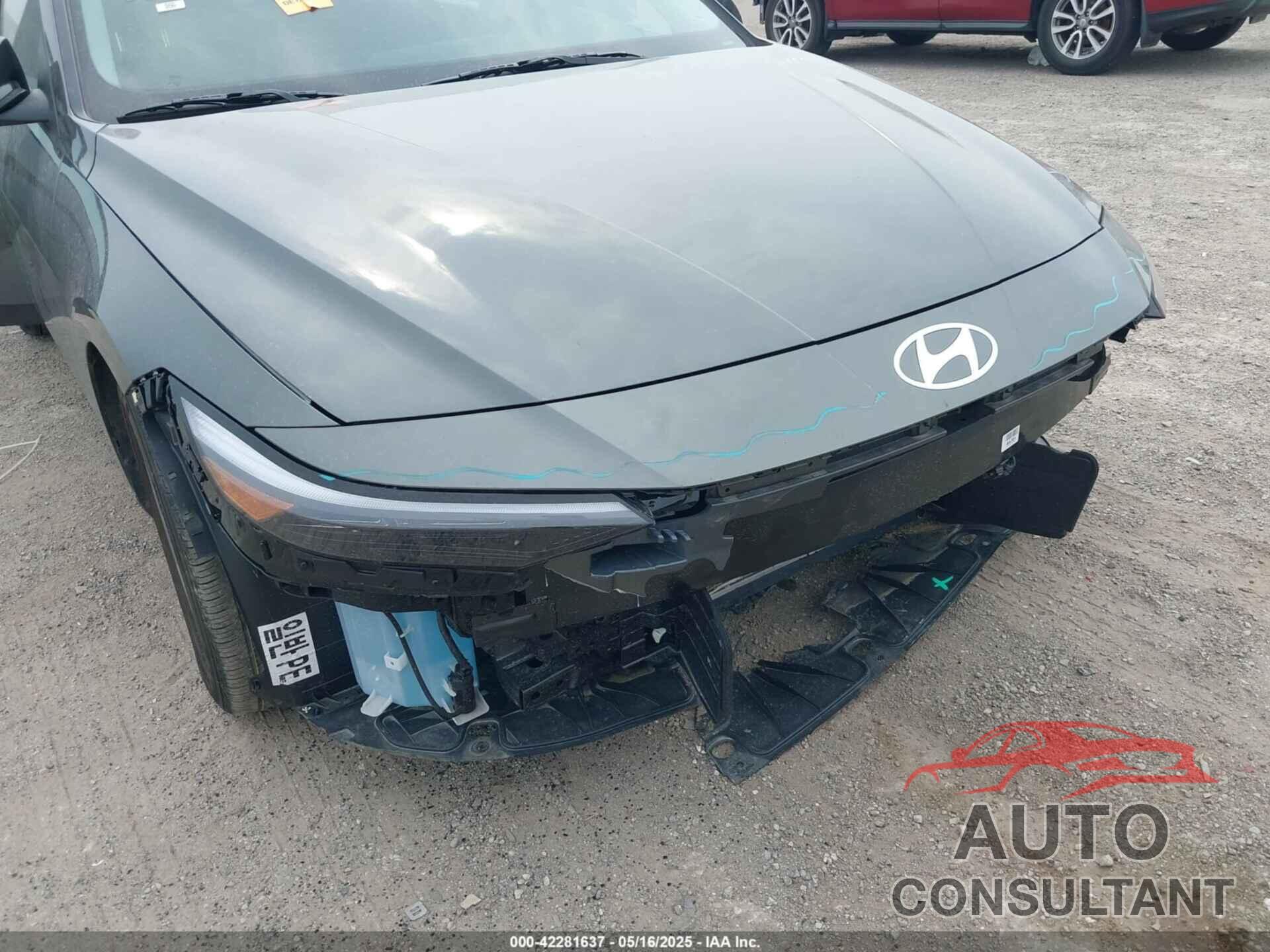 HYUNDAI ELANTRA 2024 - KMHLM4DG9RU831918