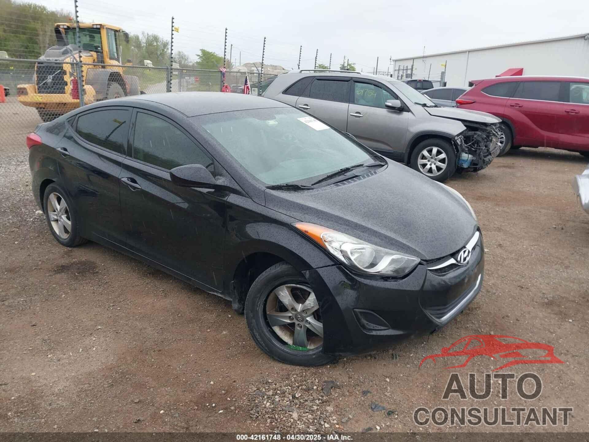 HYUNDAI ELANTRA 2013 - 5NPDH4AE6DH372849