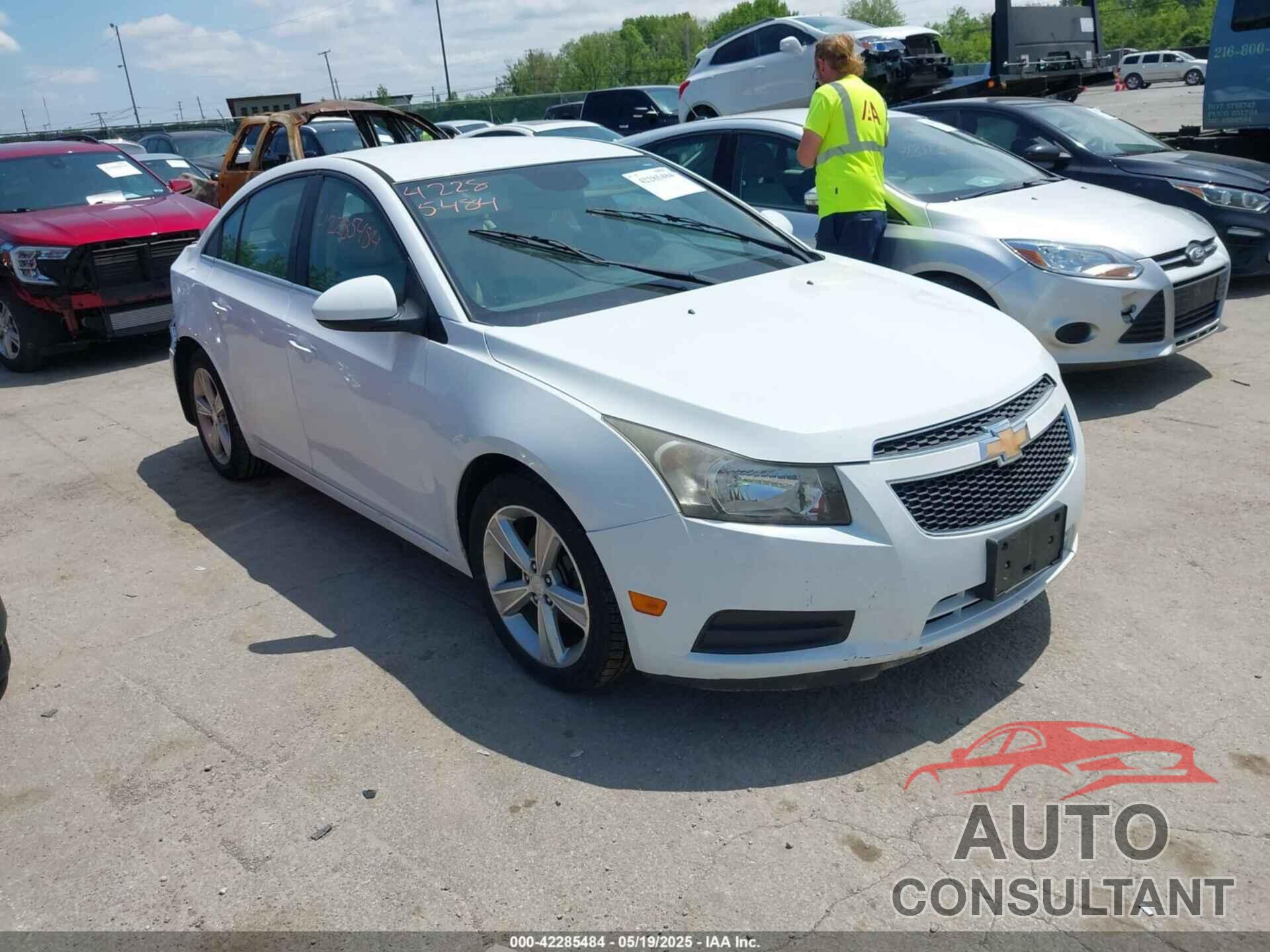 CHEVROLET CRUZE 2014 - 1G1PE5SBXE7168795