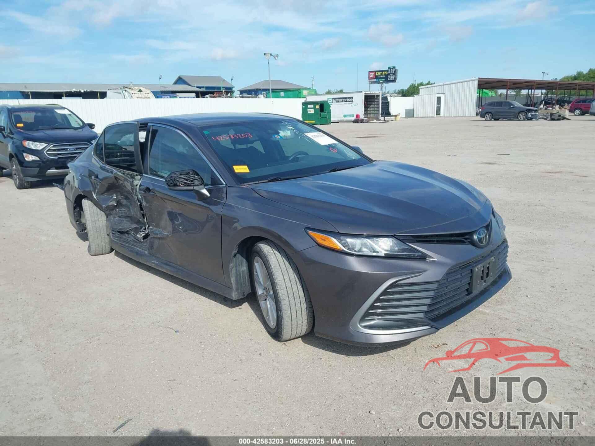 TOYOTA CAMRY 2023 - 4T1C11AK5PU161314