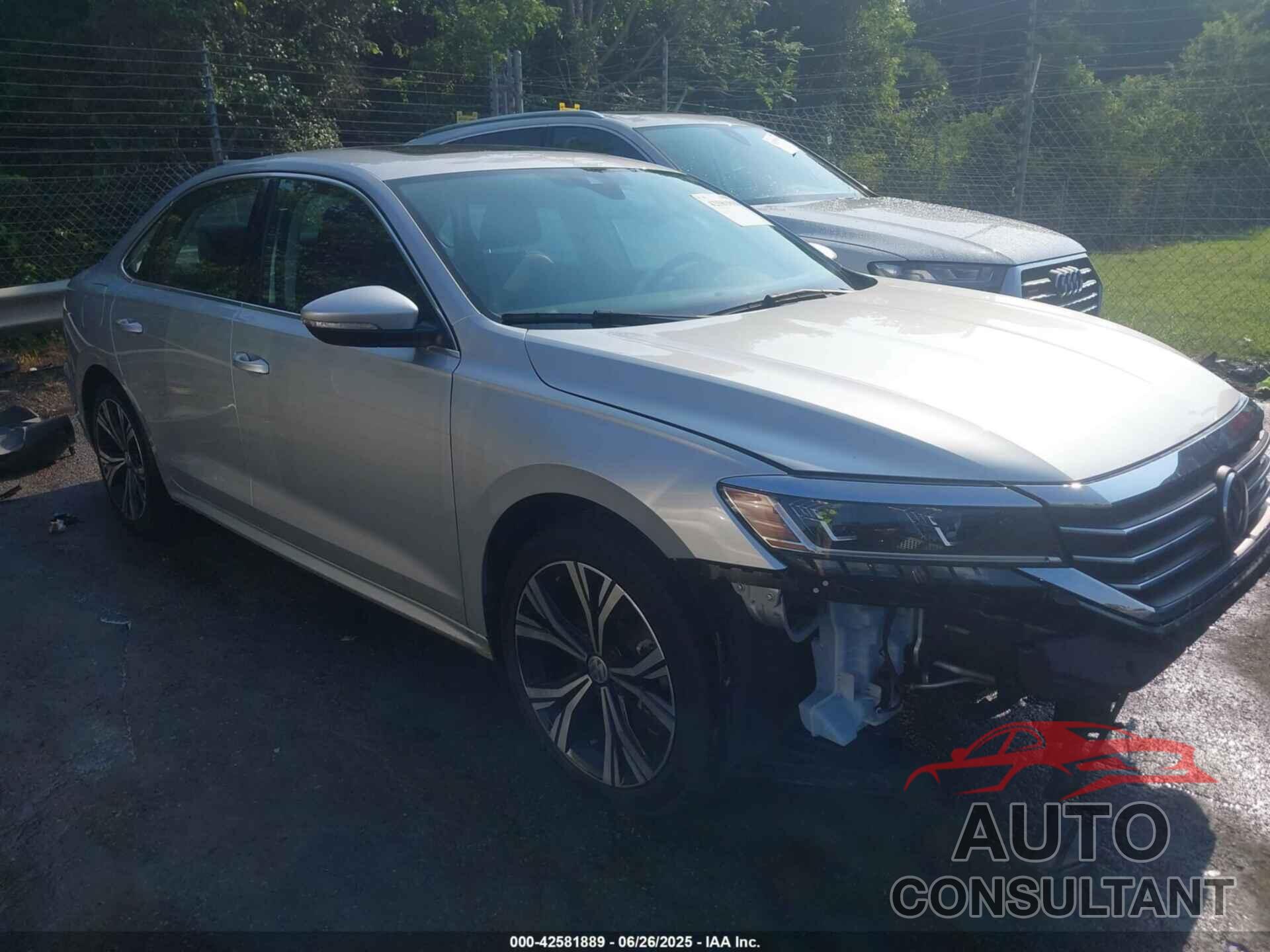 VOLKSWAGEN PASSAT 2021 - 1VWSA7A38MC012907