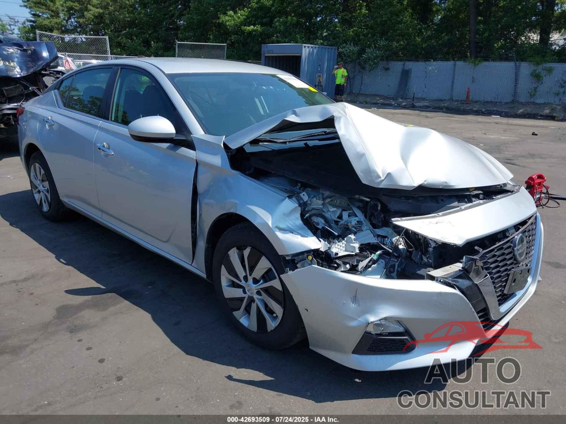 NISSAN ALTIMA 2020 - 1N4BL4BV3LC254570