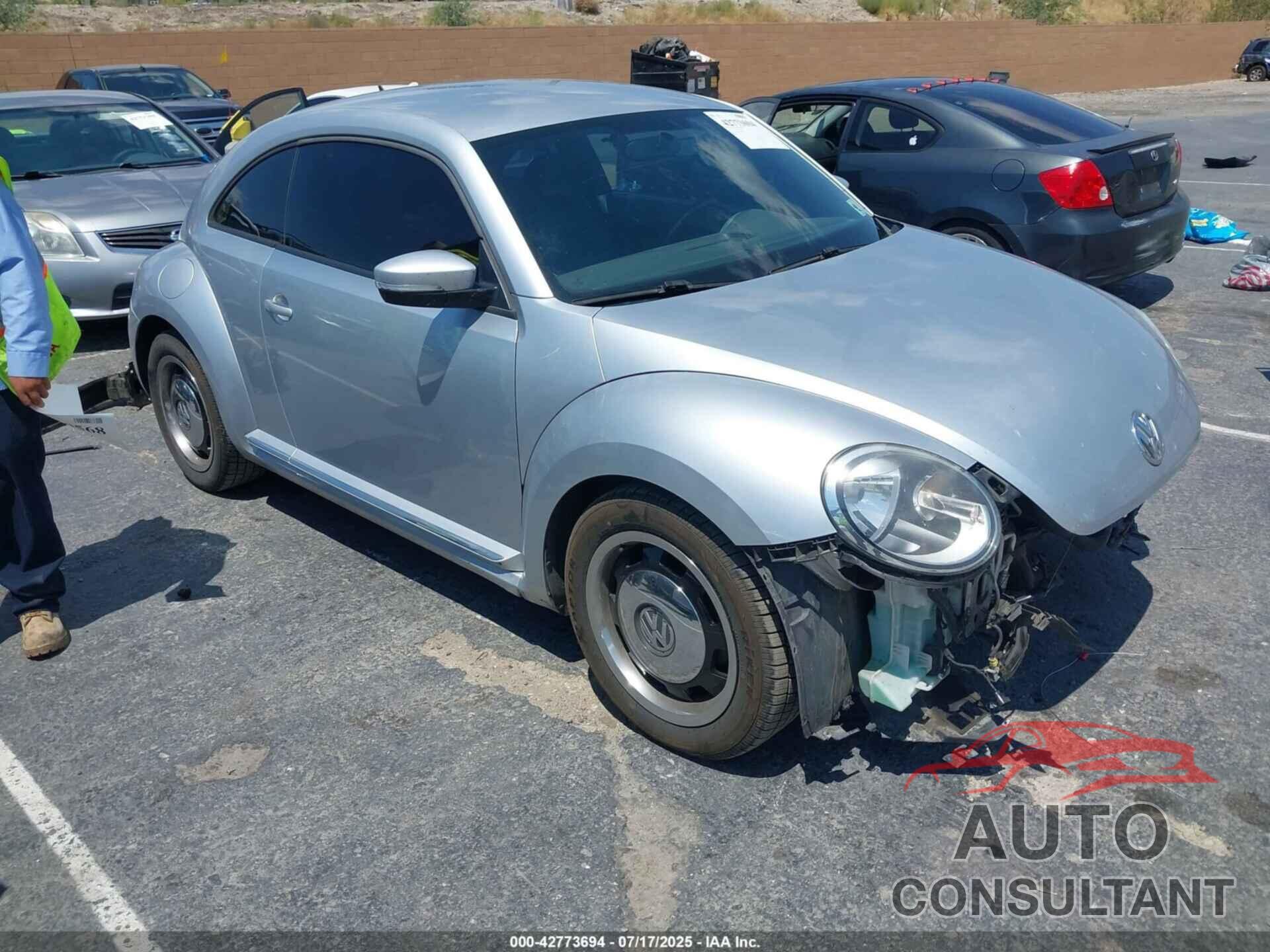 VOLKSWAGEN BEETLE 2012 - 3VWJP7AT2CM656877