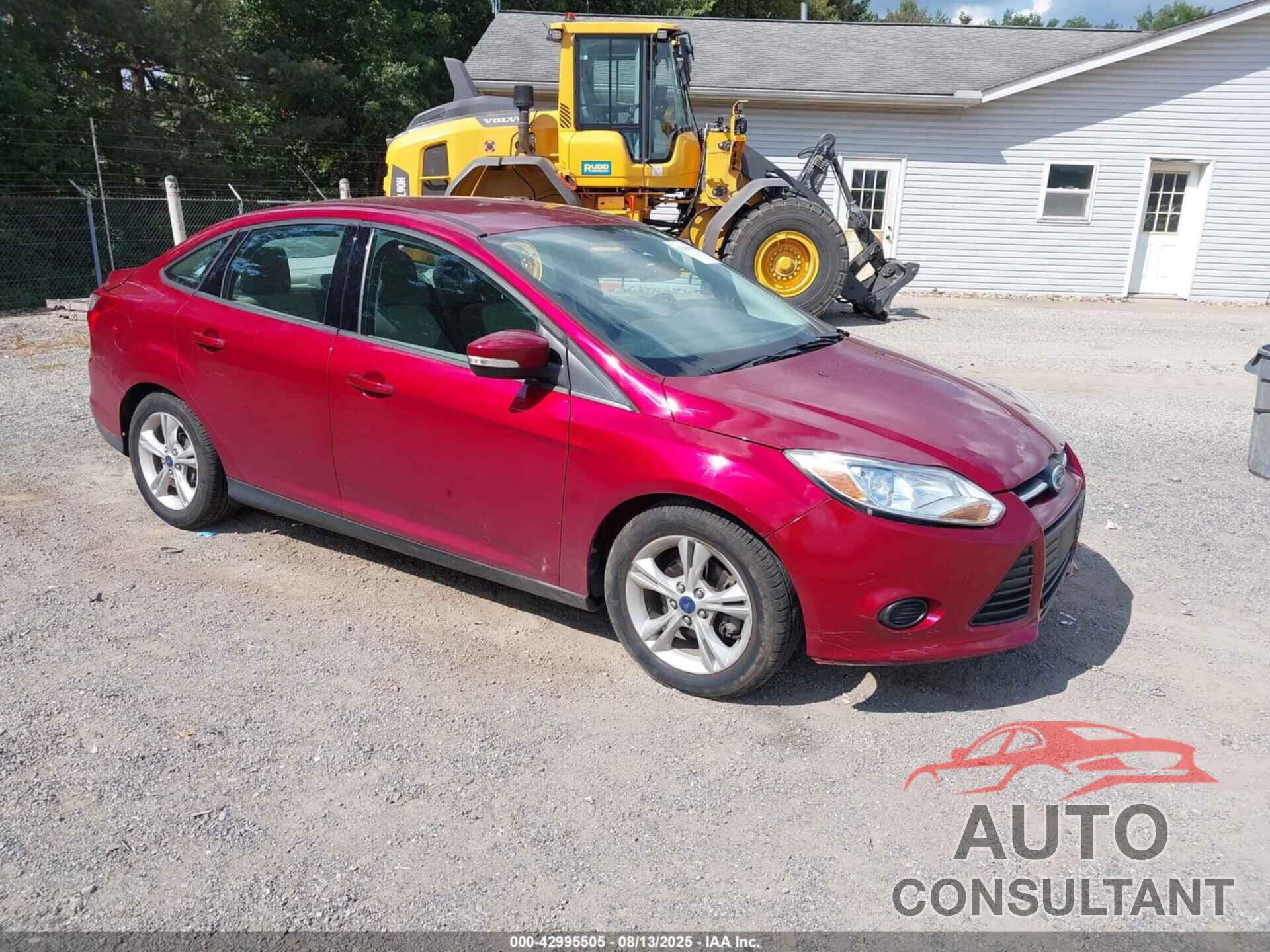 FORD FOCUS 2014 - 1FADP3F25EL197105