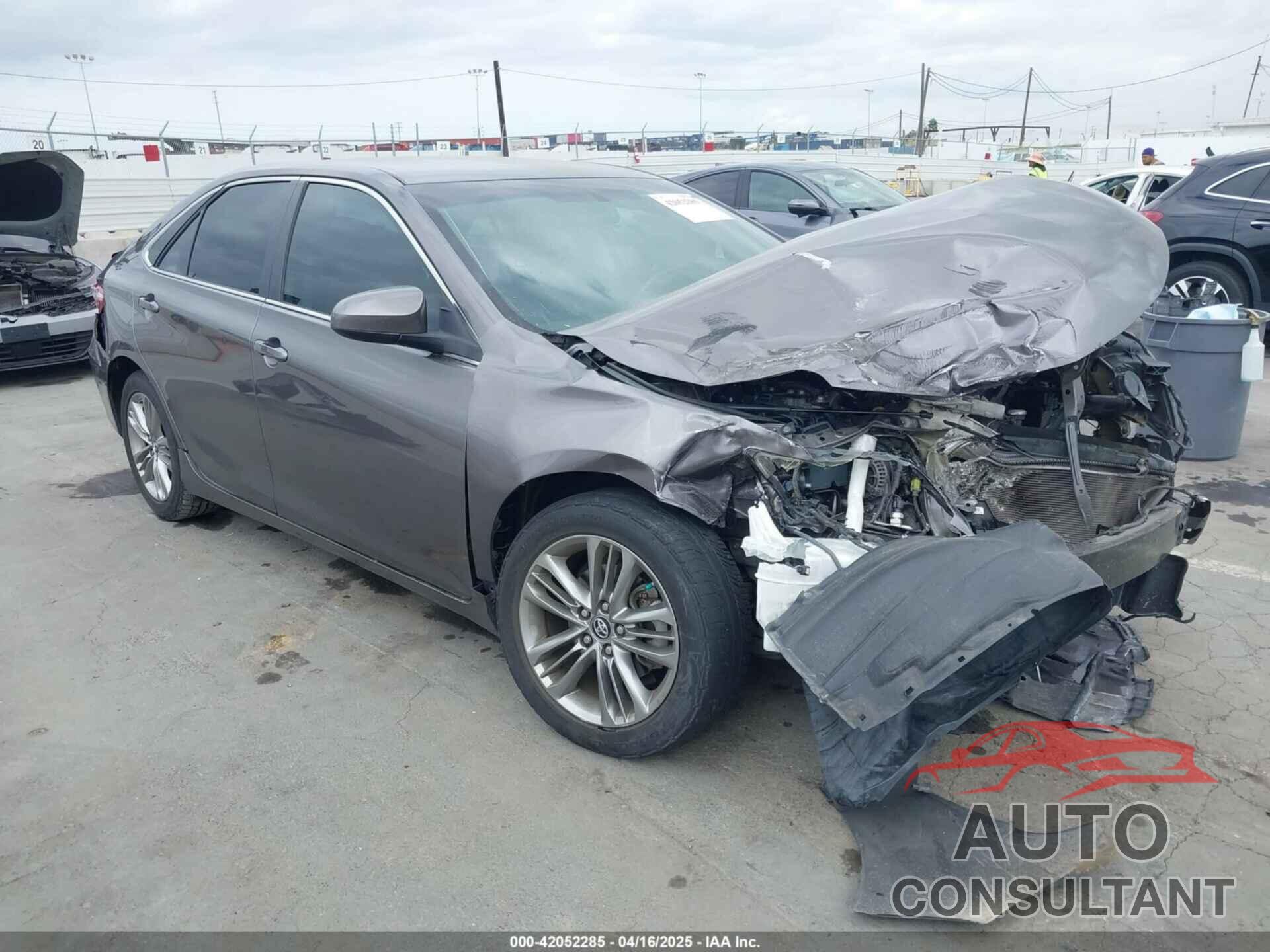 TOYOTA CAMRY 2016 - 4T1BF1FK6GU201809