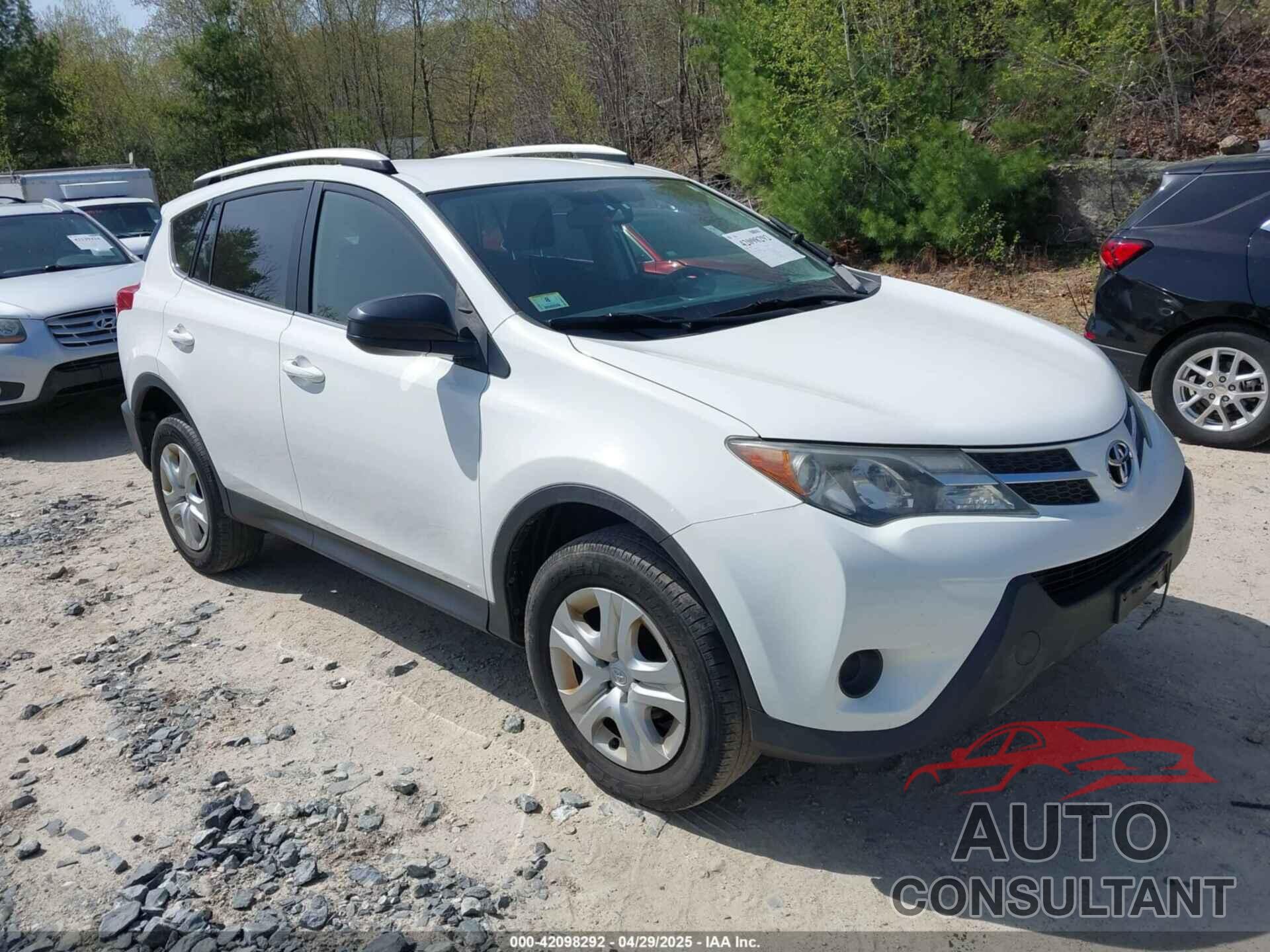 TOYOTA RAV4 2015 - JTMBFREV4FJ039662
