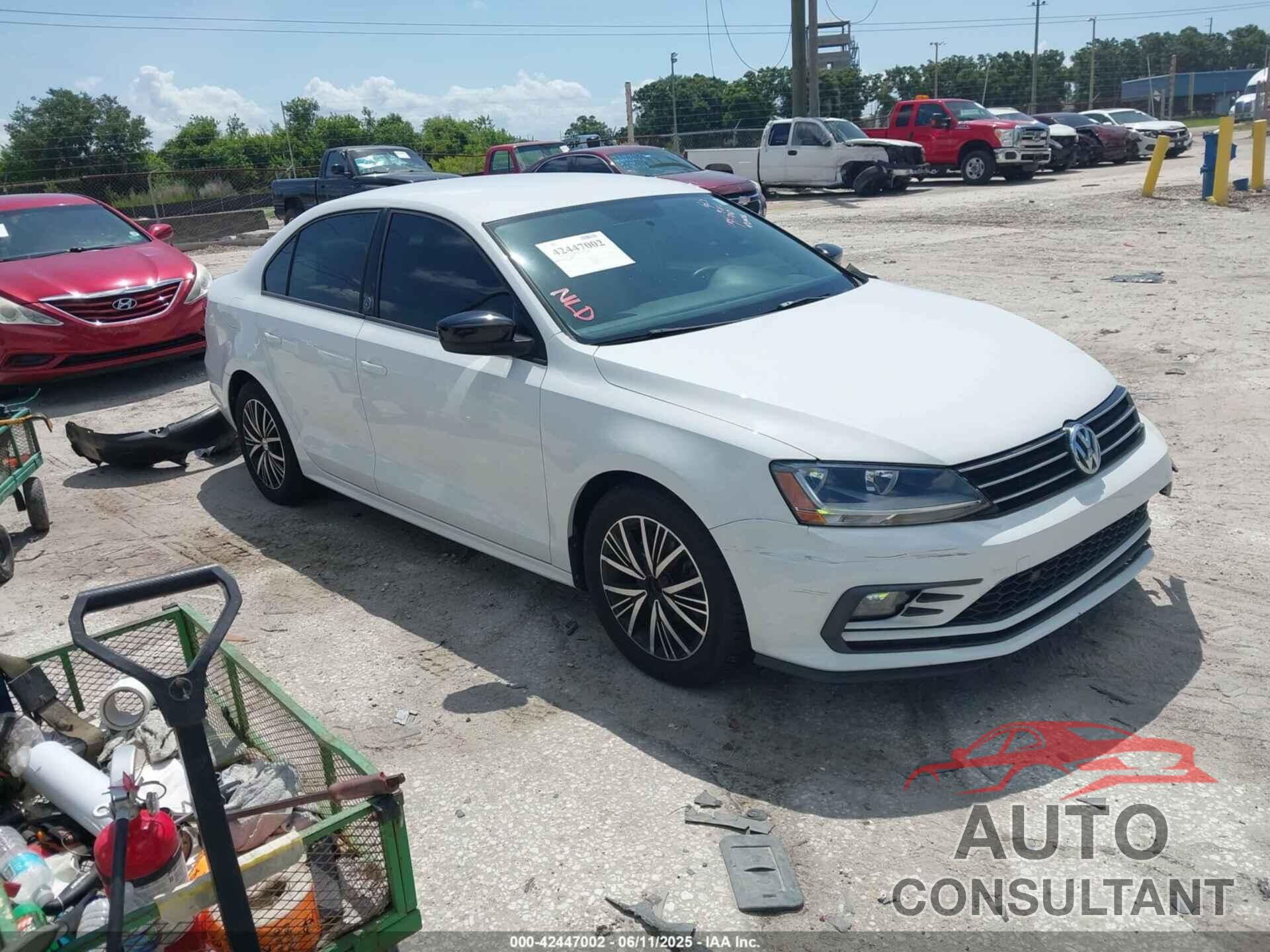 VOLKSWAGEN JETTA 2018 - 3VWDB7AJ2JM223910