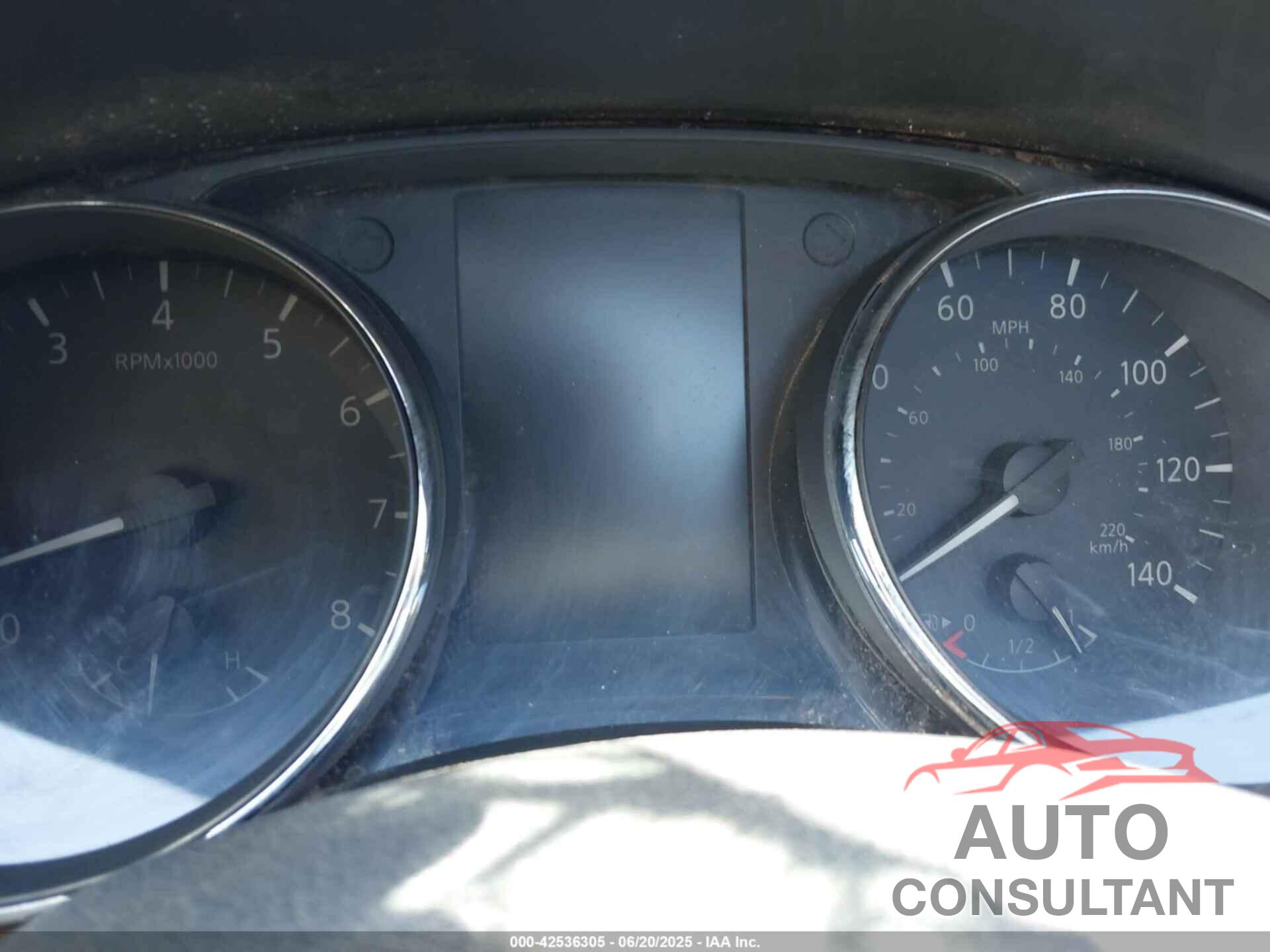 NISSAN ROGUE 2017 - 5N1AT2MVXHC881132