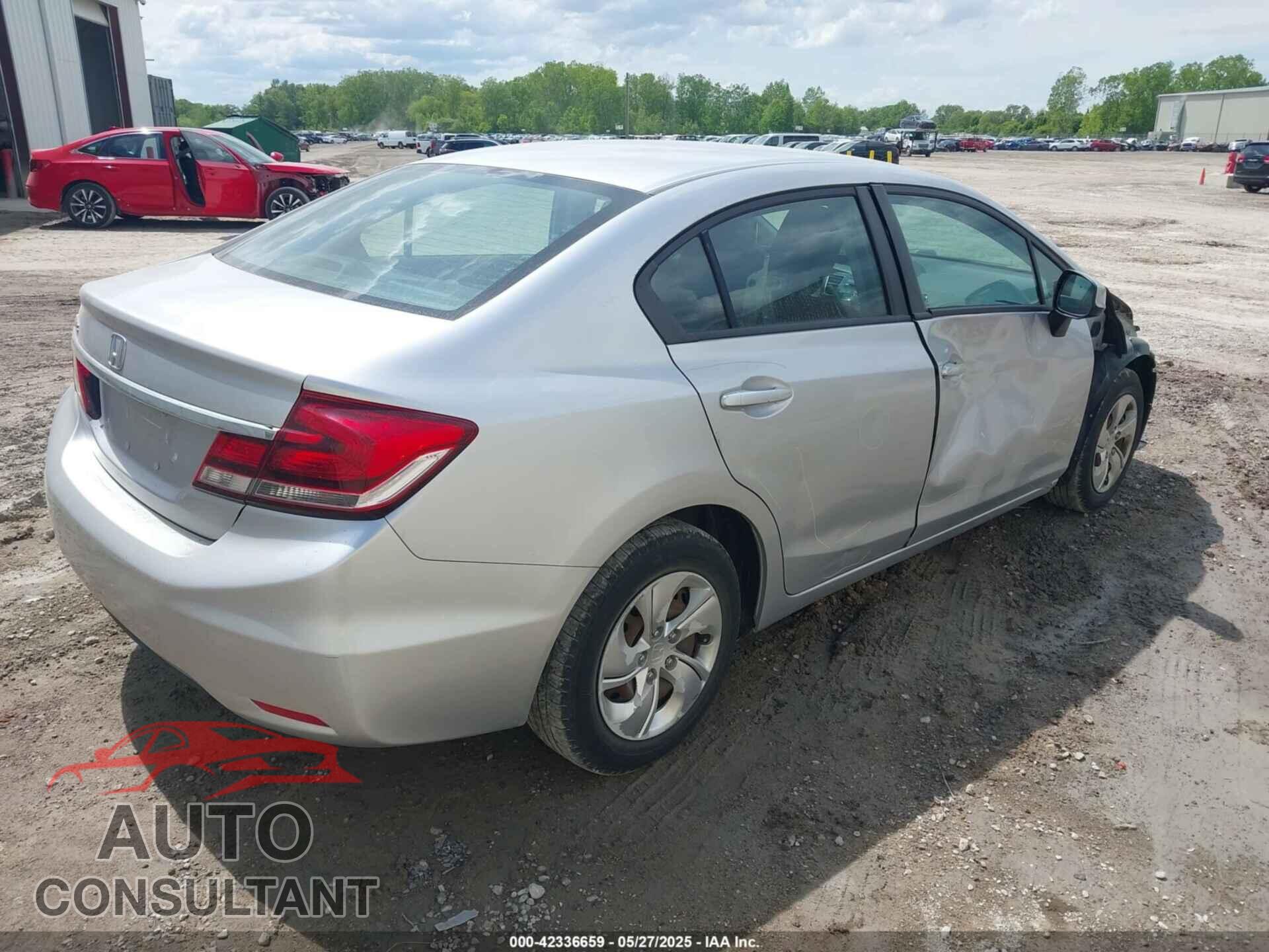 HONDA CIVIC 2013 - 19XFB2F55DE049601