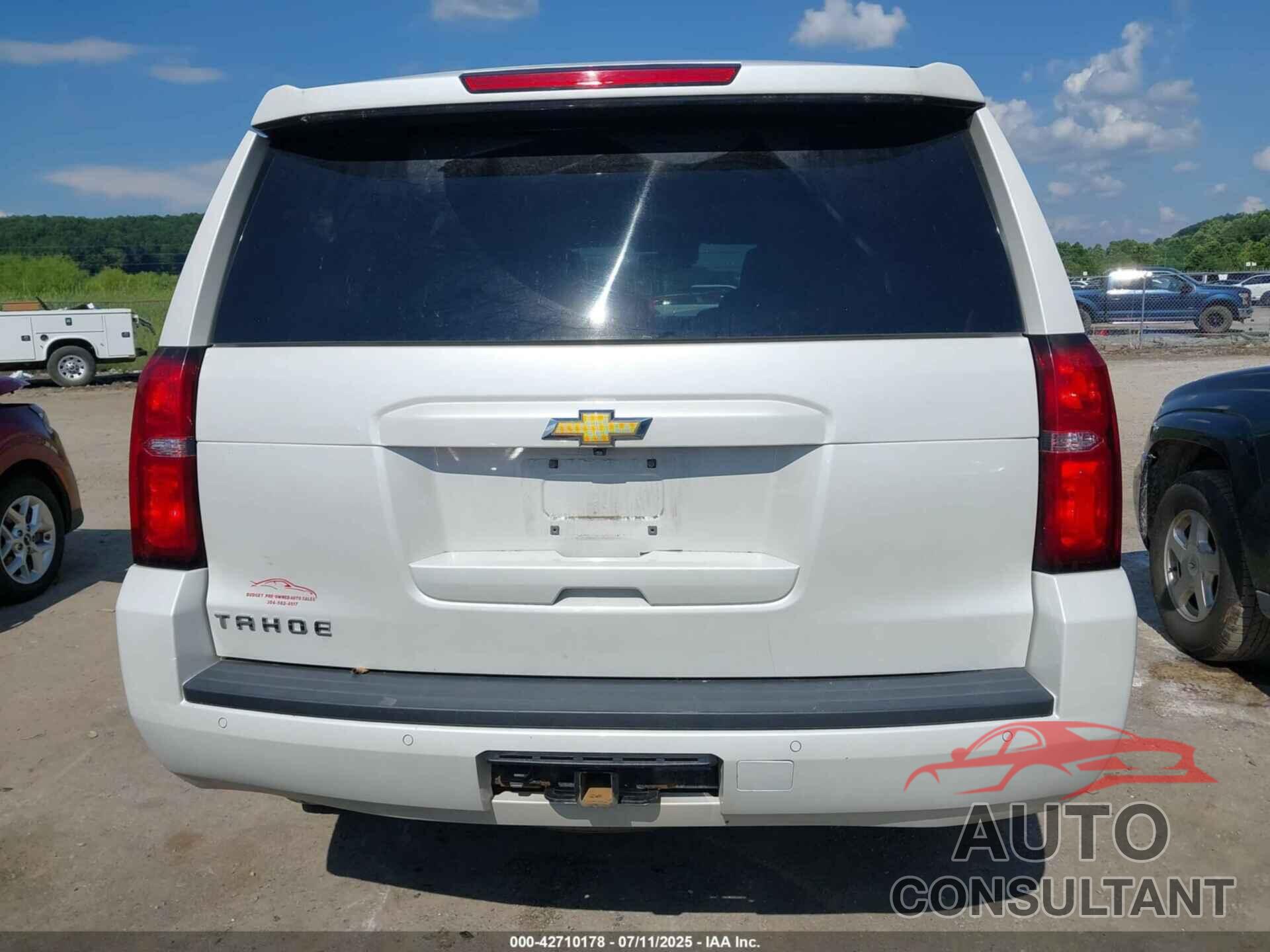 CHEVROLET TAHOE 2018 - 1GNSKBKC5JR308047