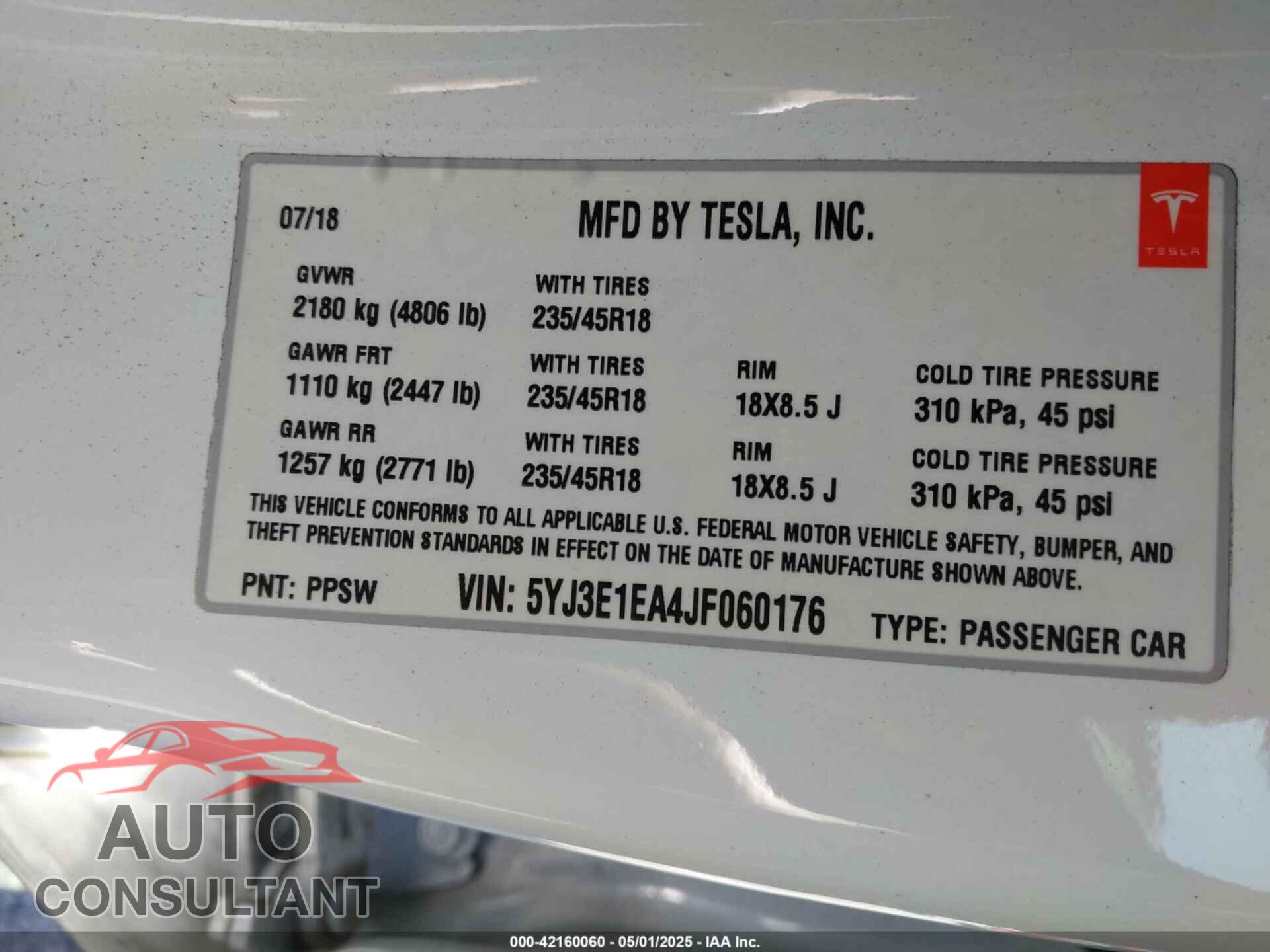 TESLA MODEL 3 2018 - 5YJ3E1EA4JF060176