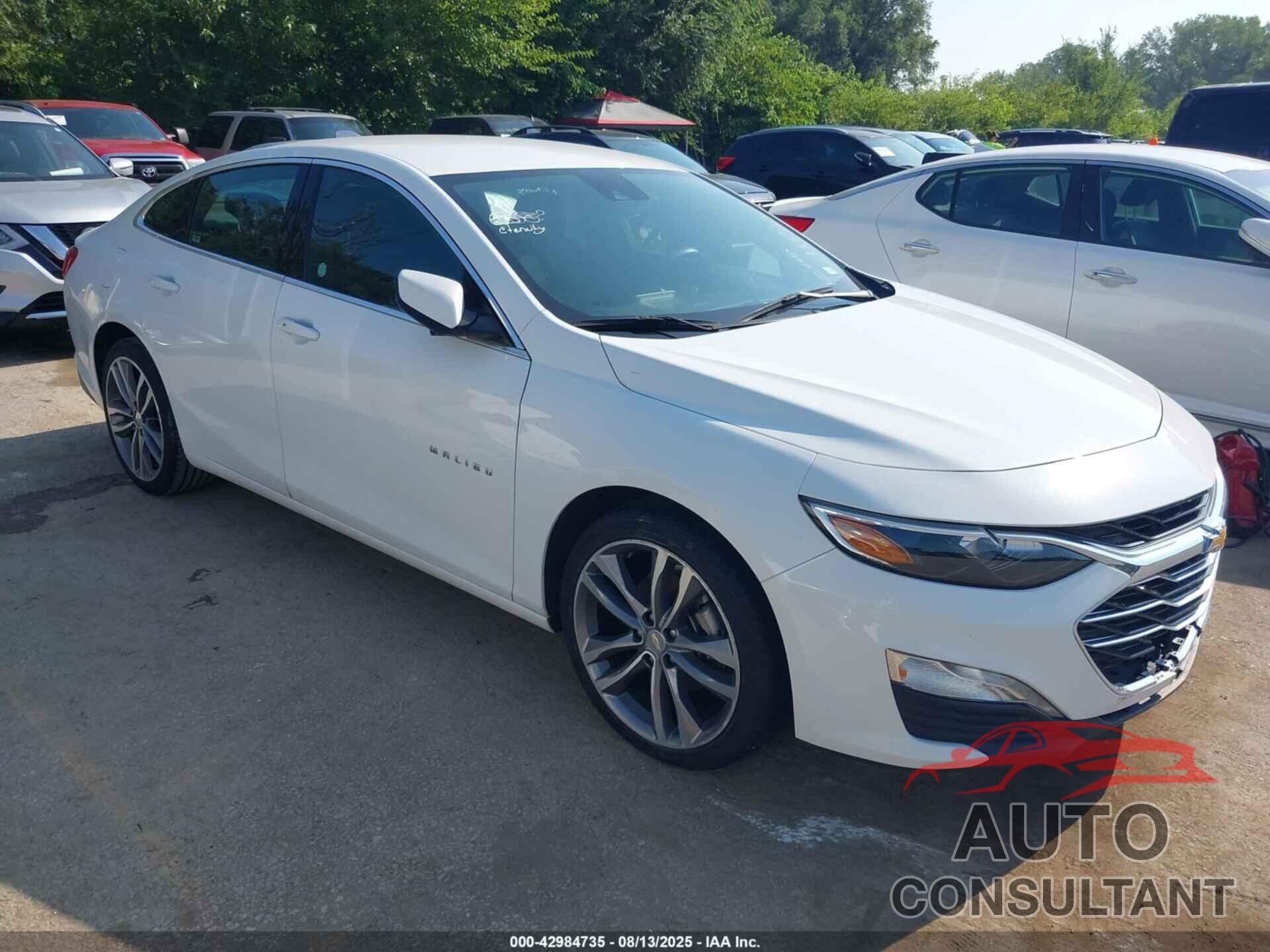 CHEVROLET MALIBU 2023 - 1G1ZD5ST3PF182275