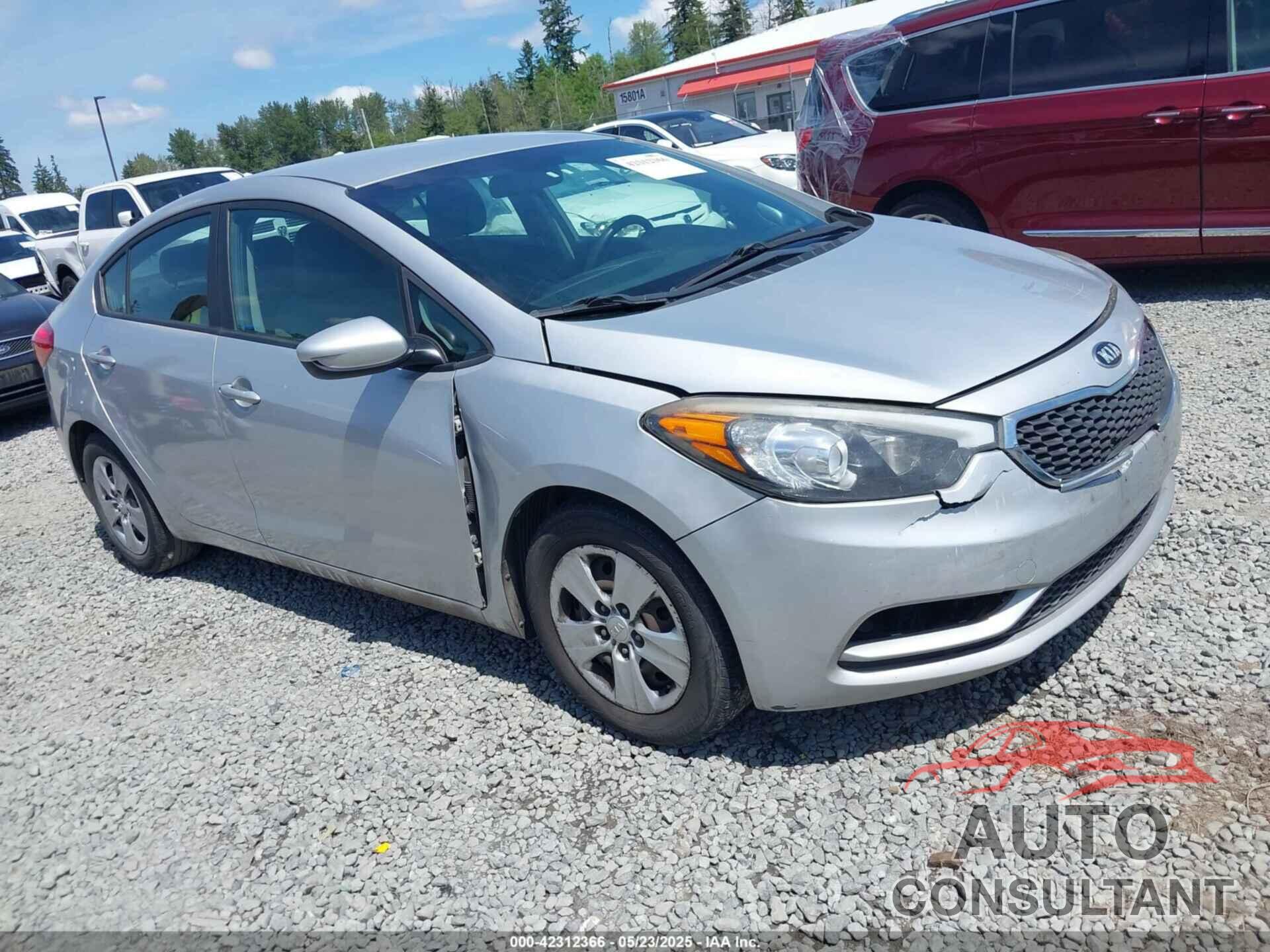 KIA FORTE 2015 - KNAFK4A67F5371146