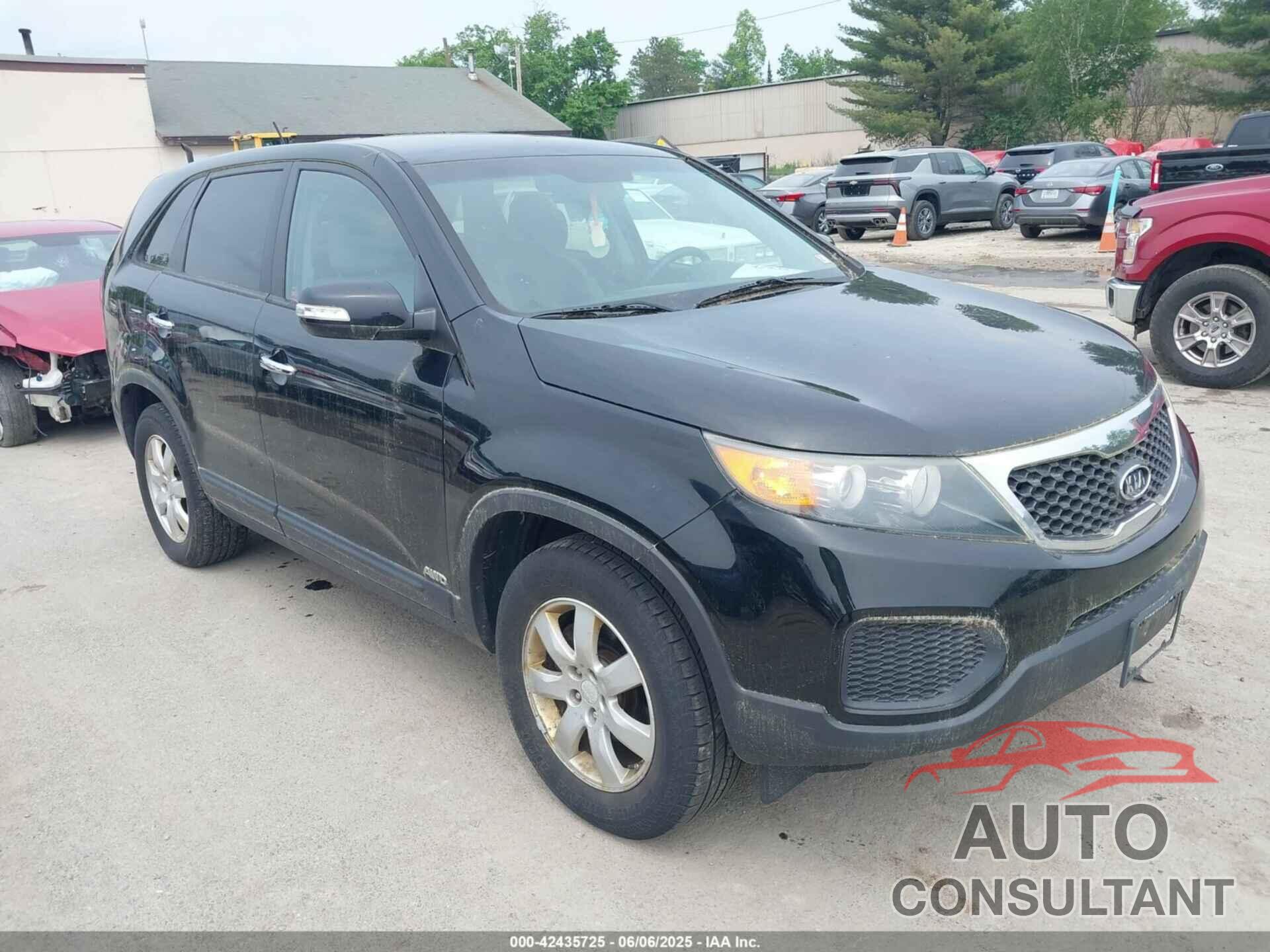 KIA SORENTO 2011 - 5XYKTCA13BG187496