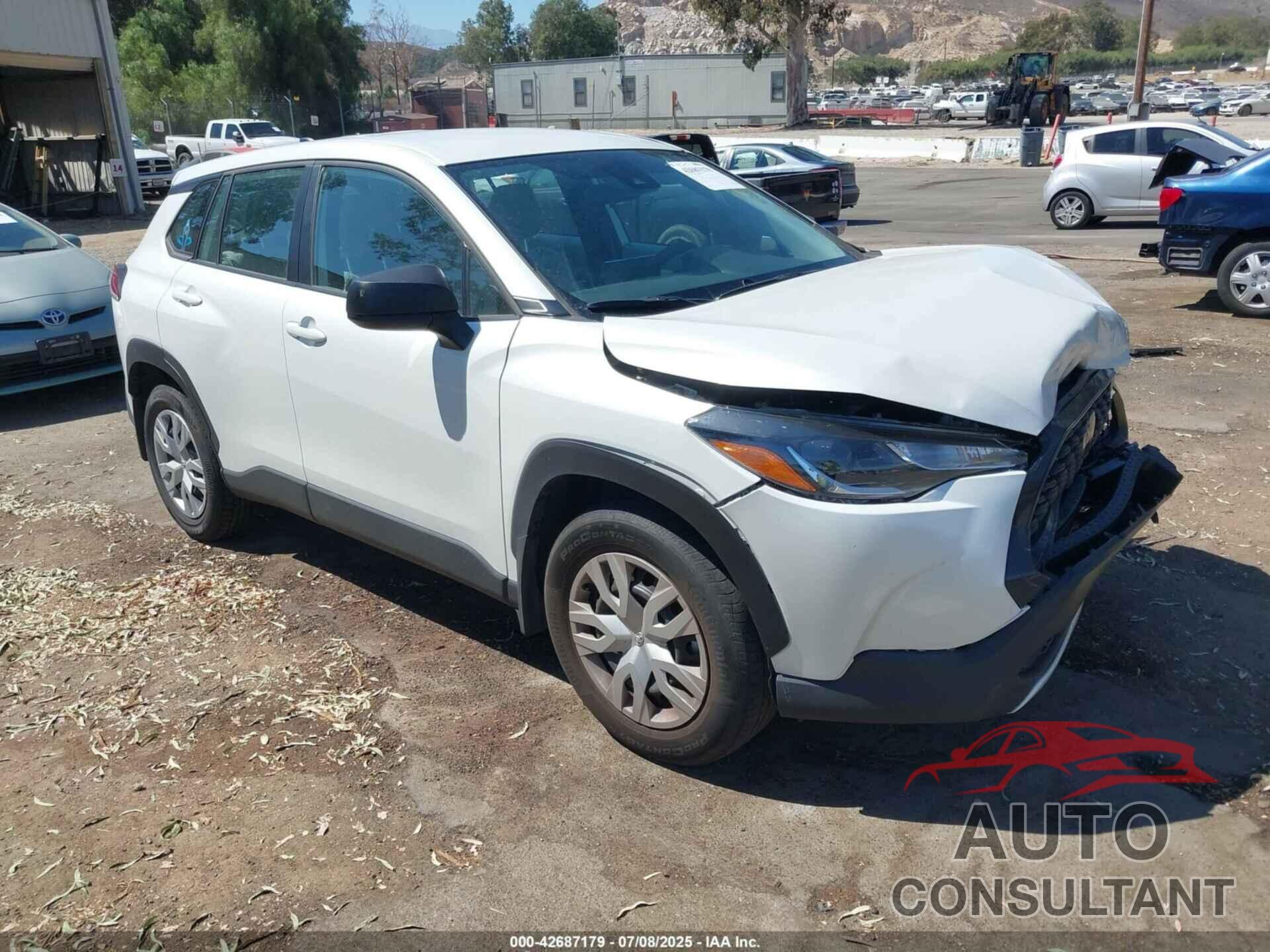 TOYOTA COROLLA CROSS 2022 - 7MUAAABG8NV029483