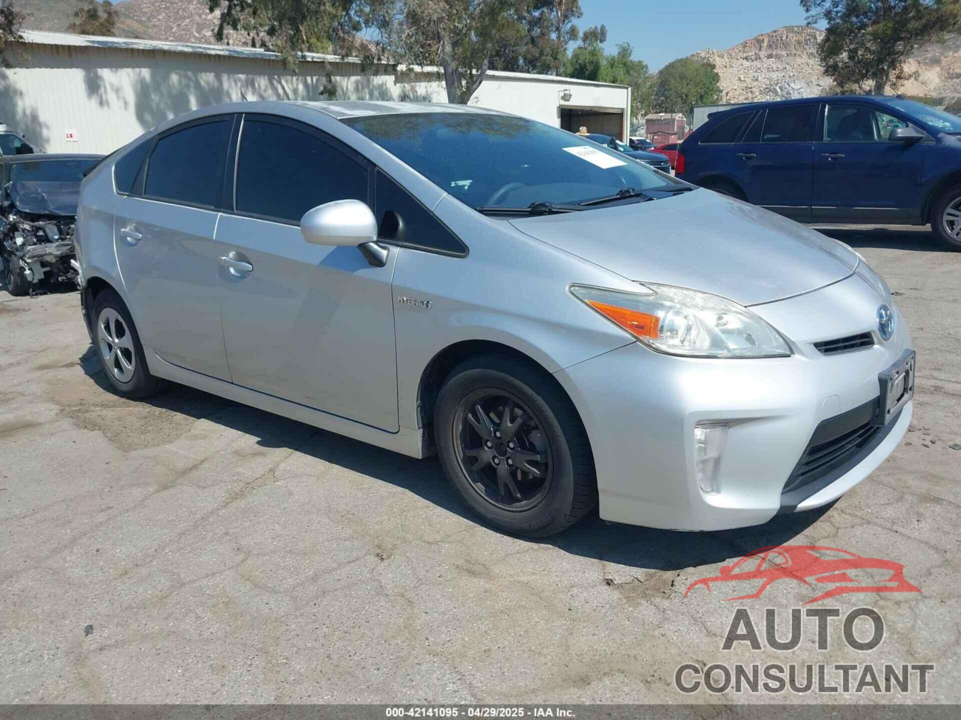 TOYOTA PRIUS 2015 - JTDKN3DU6F1978465
