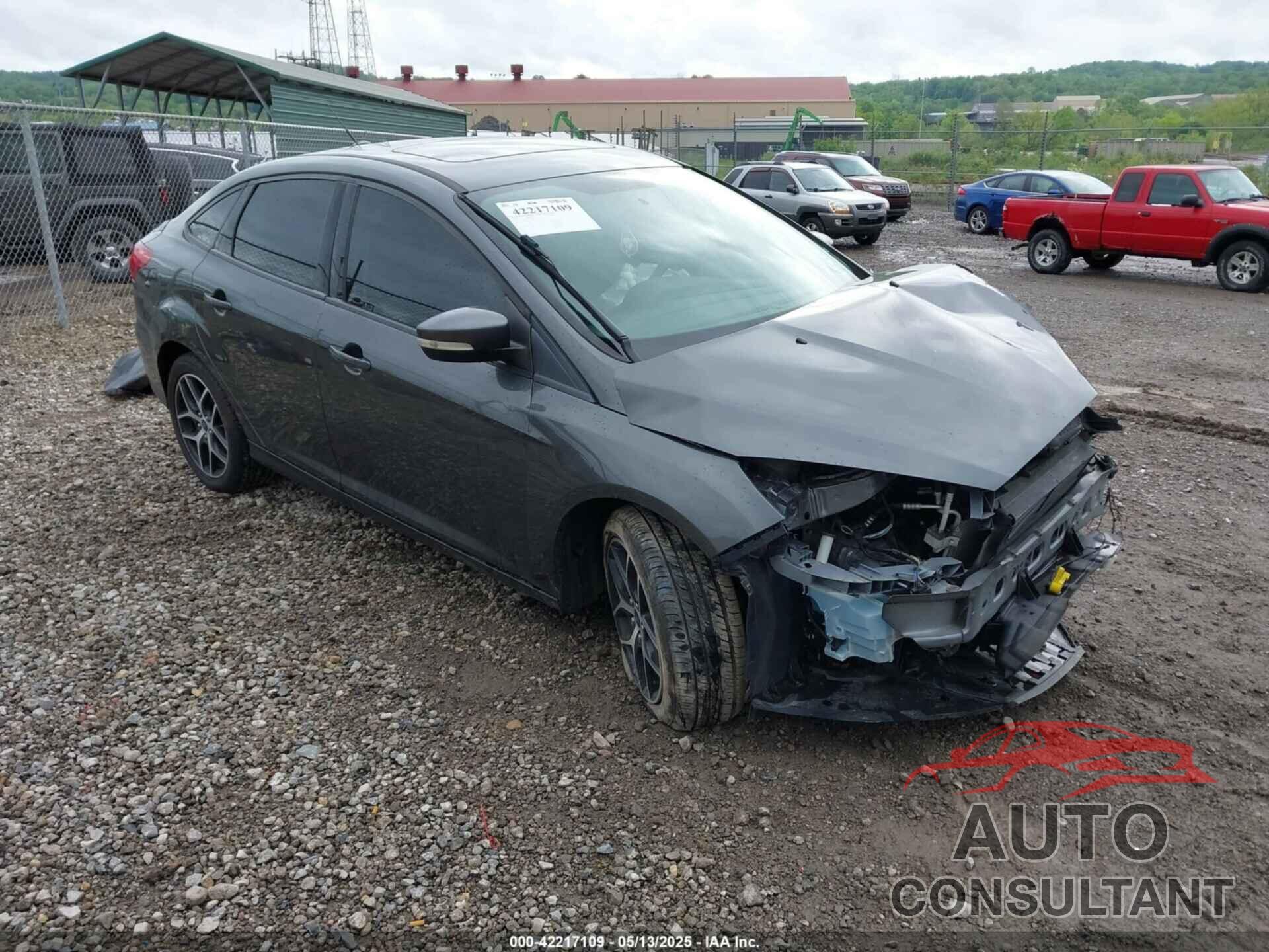 FORD FOCUS 2018 - 1FADP3H27JL209925