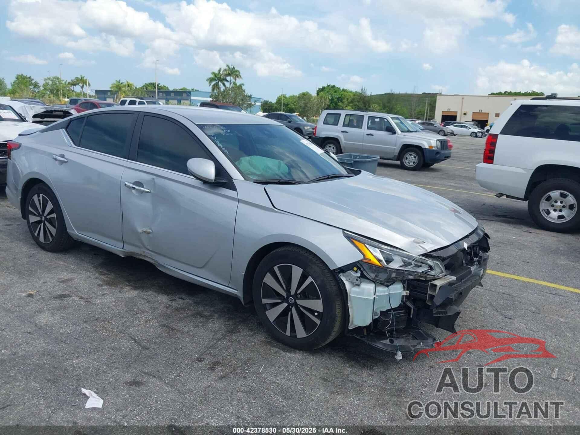 NISSAN ALTIMA 2022 - 1N4BL4DV2NN344409