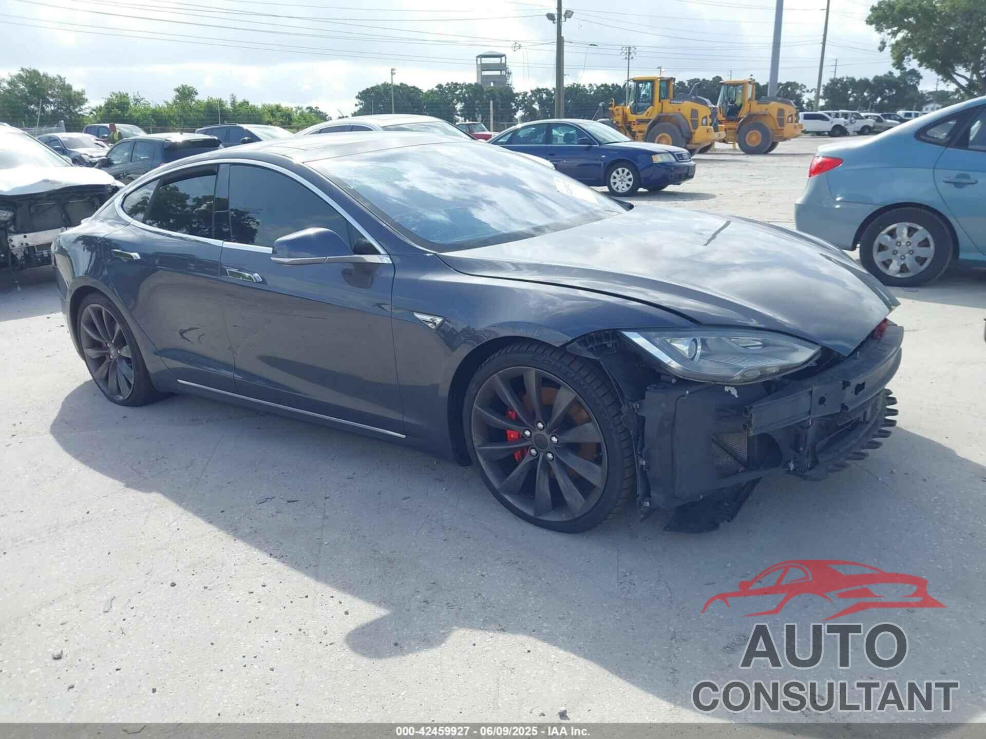 TESLA MODEL S 2015 - 5YJSA1E47FF102106