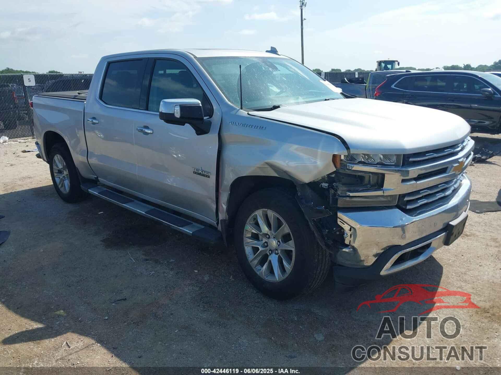 CHEVROLET SILVERADO 1500 2021 - 3GCPWEED6MG211632
