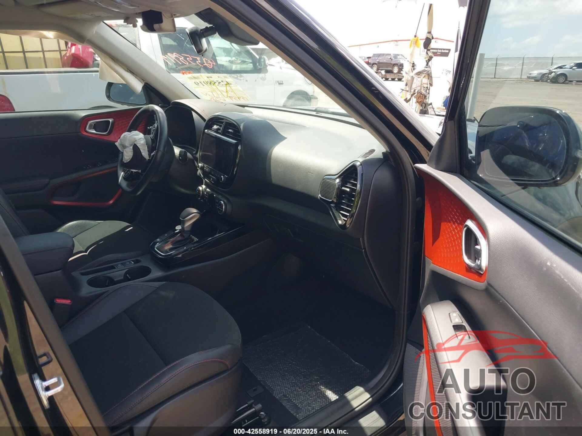 KIA SOUL 2023 - KNDJ53AUXP7872874